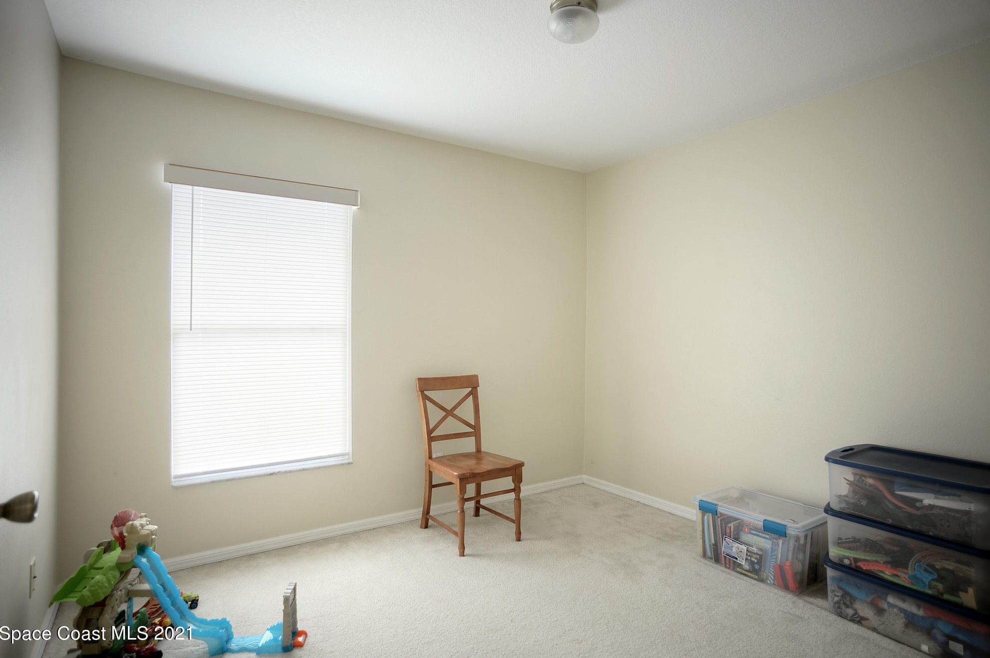 625 Ashbury Ave, Melbourne FL 32940-6402 exterior