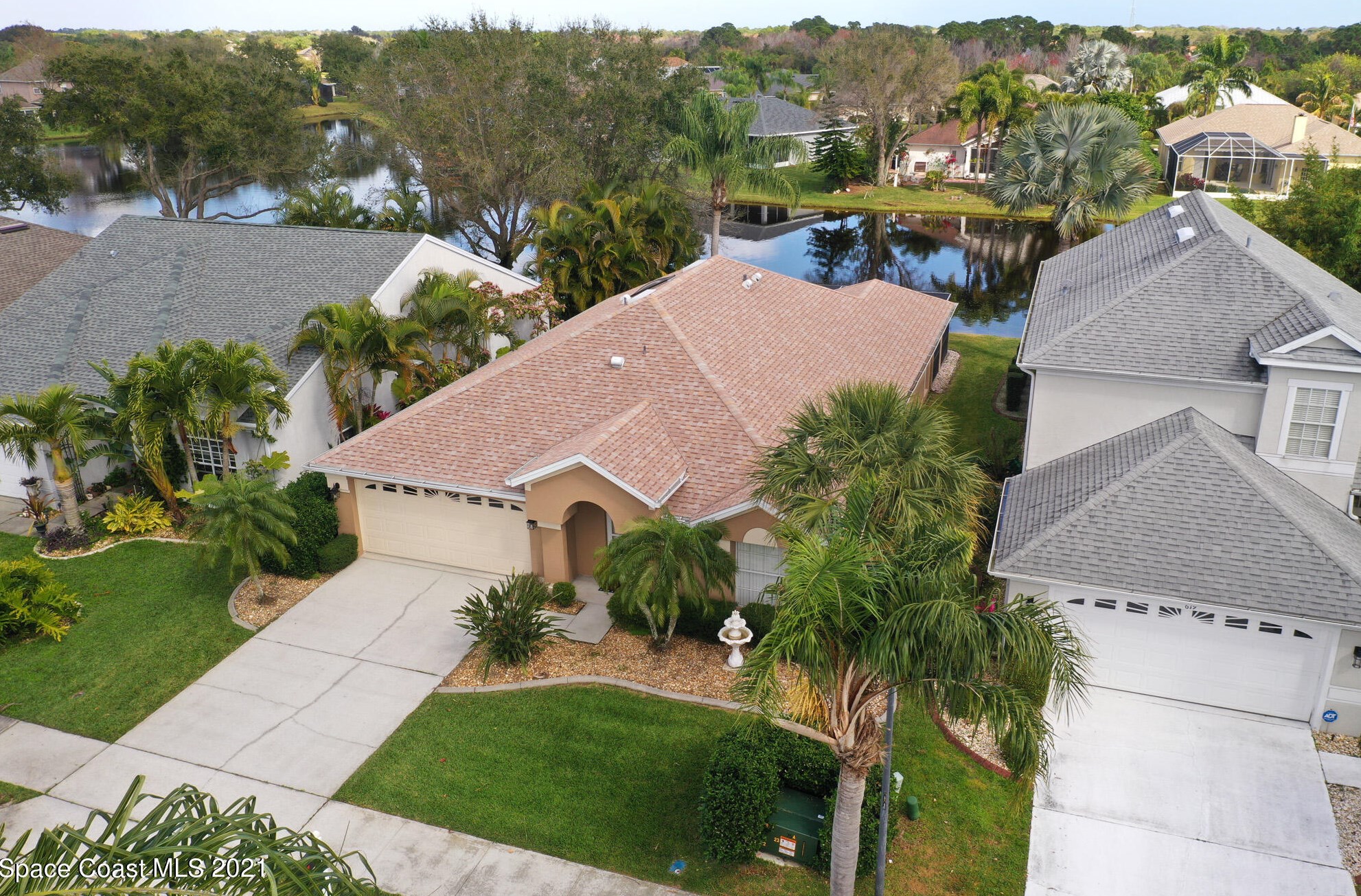 625 Ashbury Ave, Melbourne FL 32940-6402 exterior