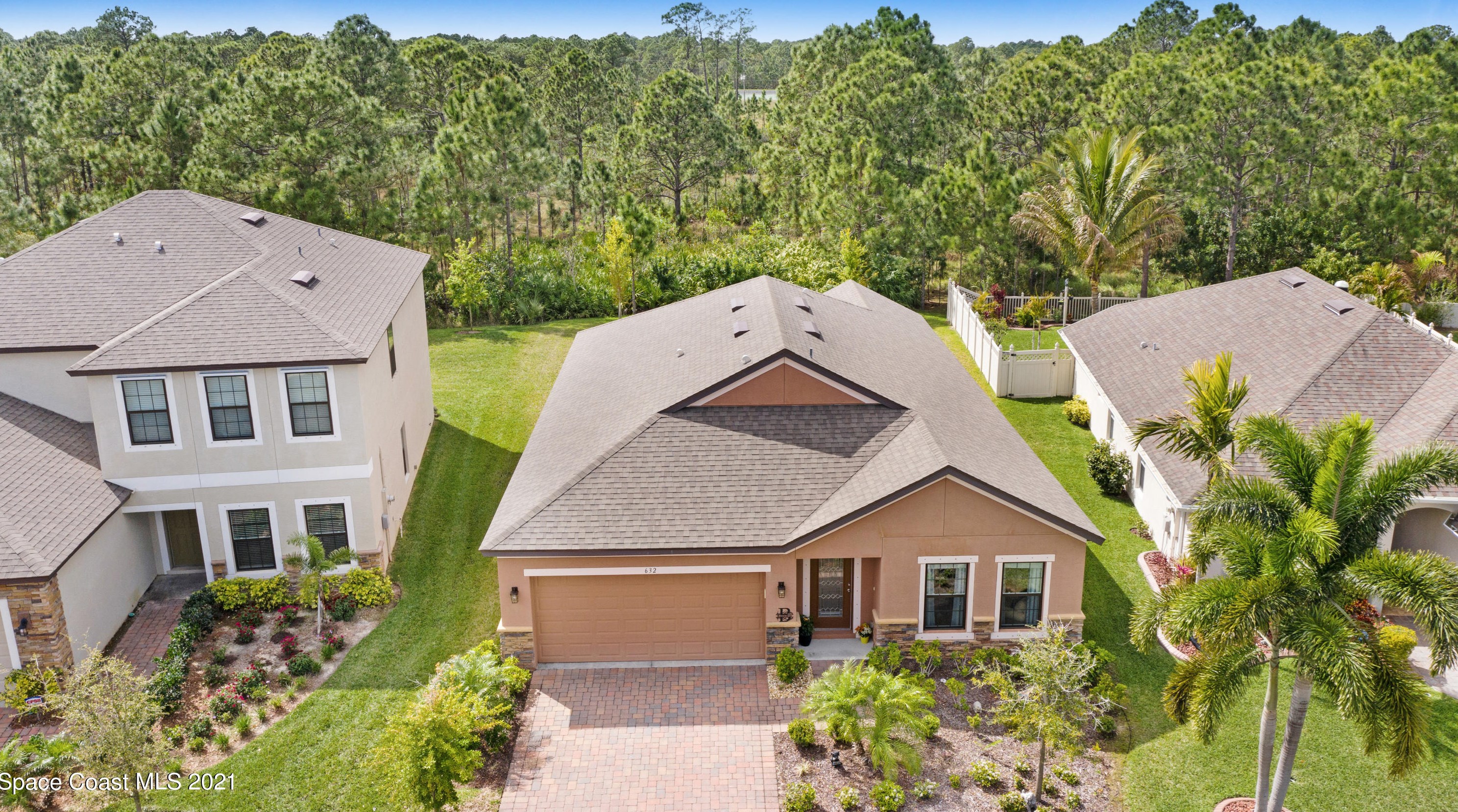 632 Dillard Dr, Melbourne, FL 32909-2359