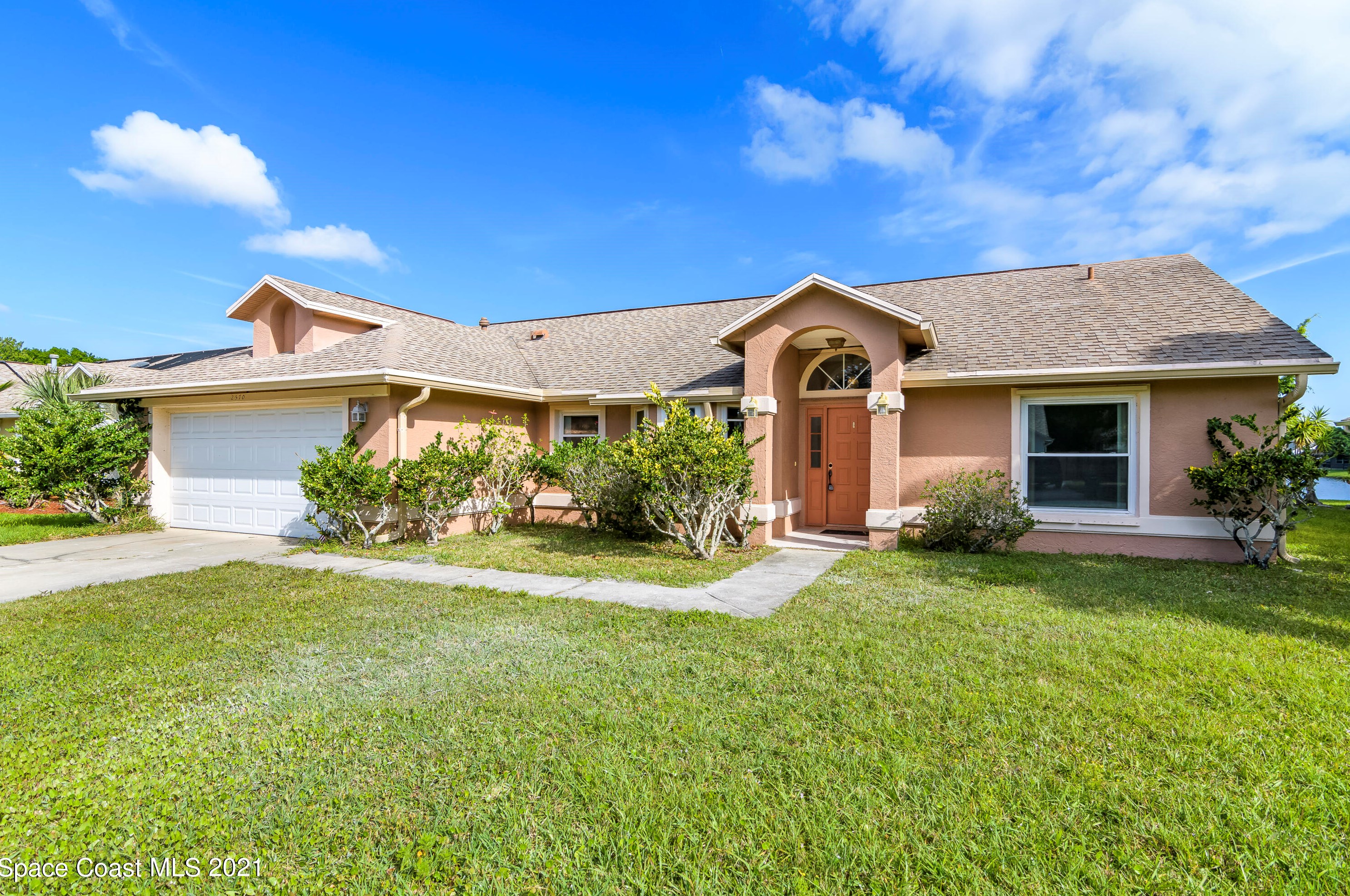 2570 Red Maple Pl, Melbourne, FL 32935-7142