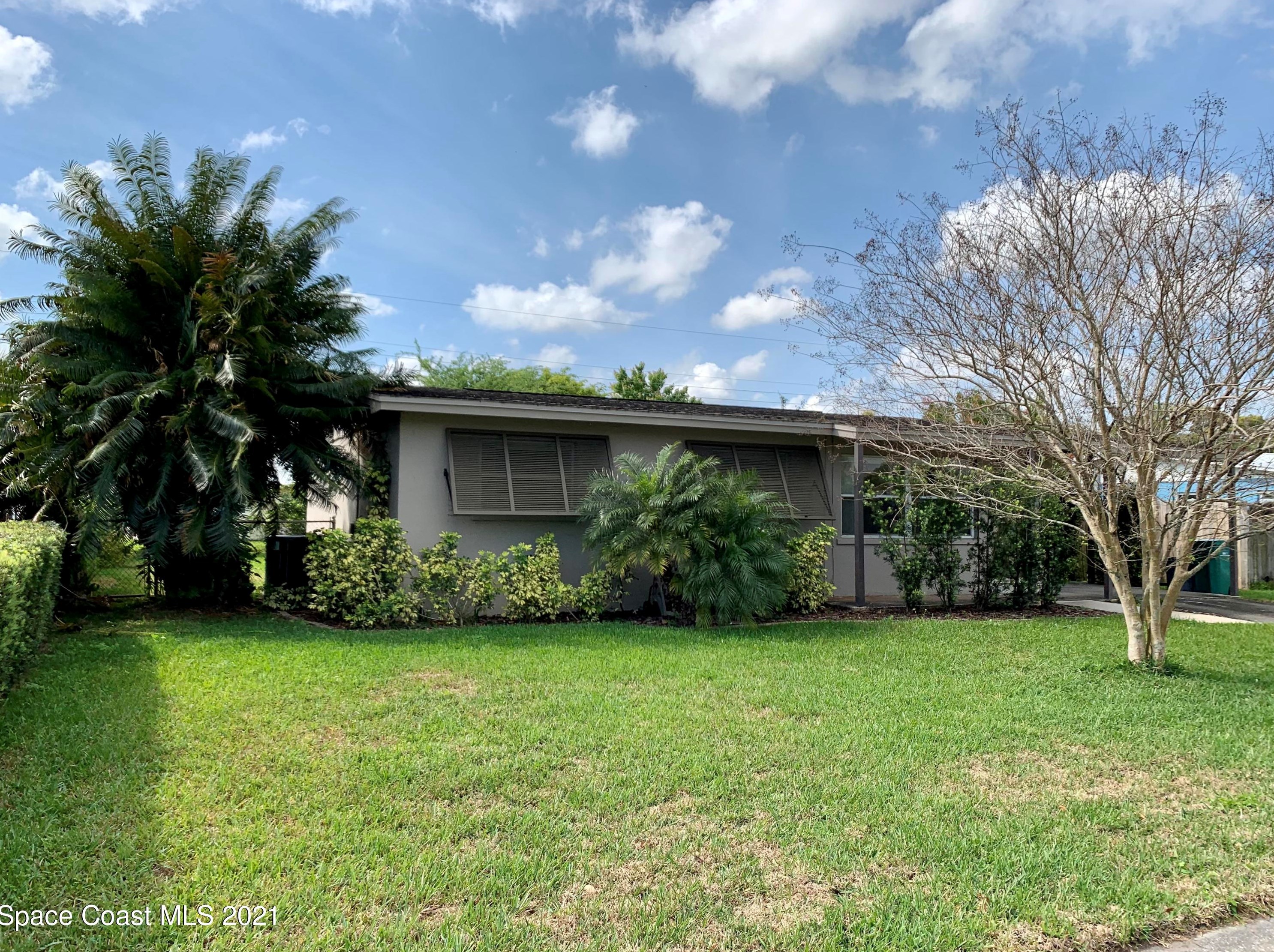 2243 Fatzler Rd, Melbourne, FL 32935-3032