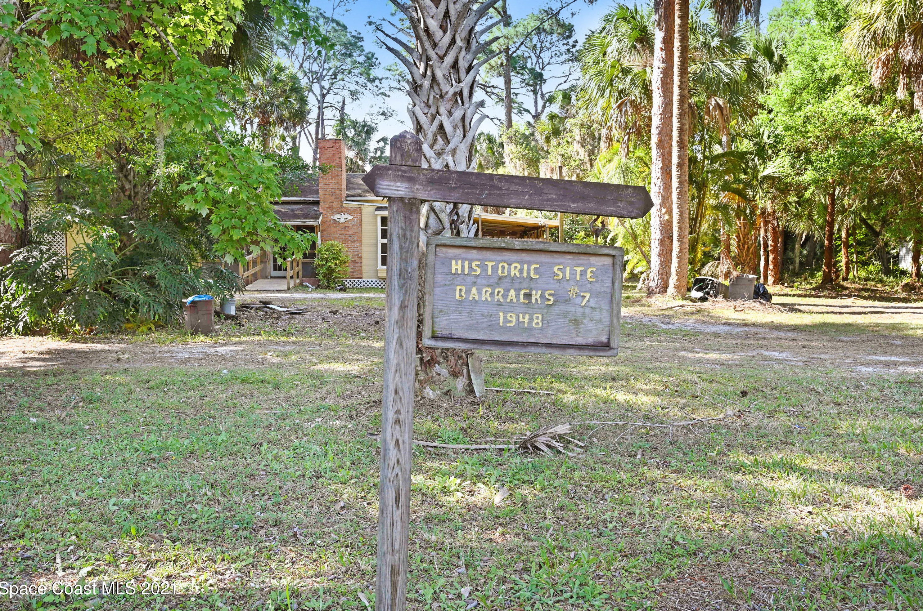 6699 Sheridan Rd, Melbourne, FL 32904-2215