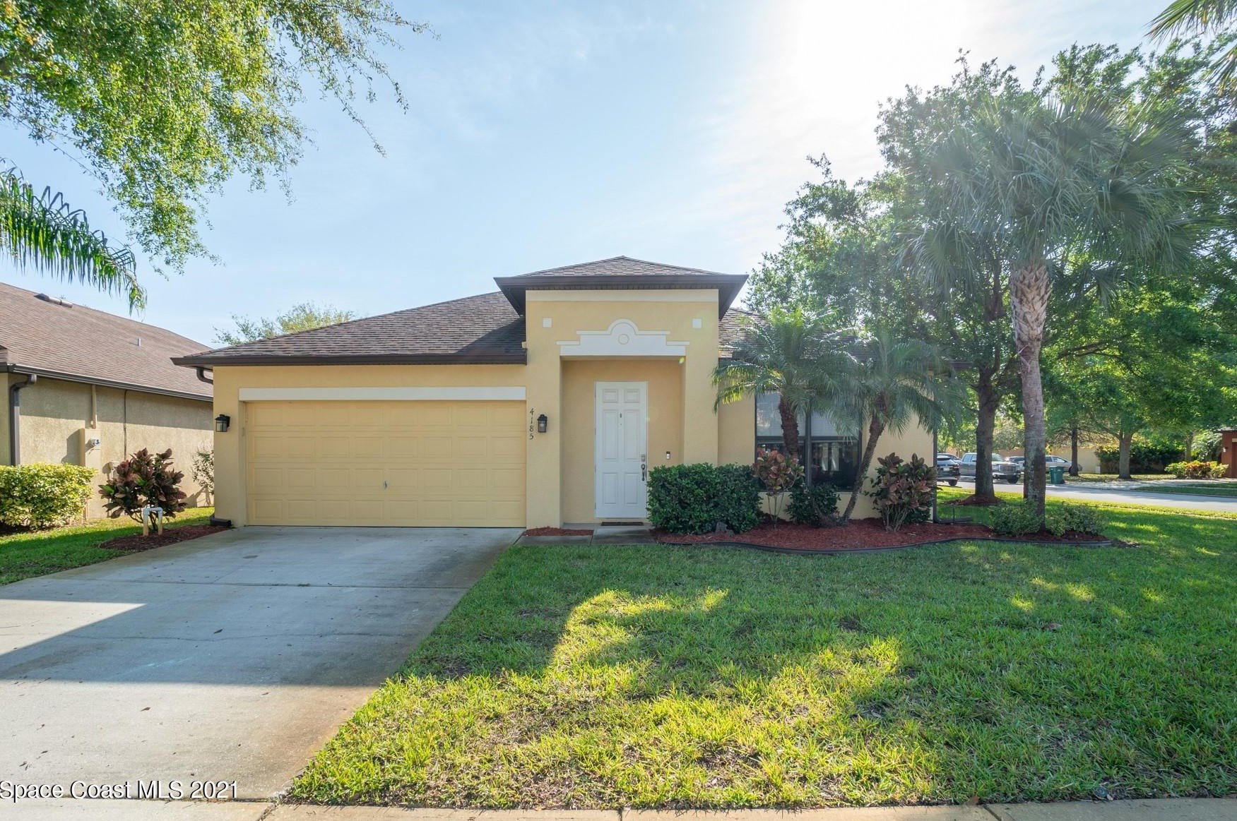 4185 Millicent Cir, Melbourne, FL 32901-6717