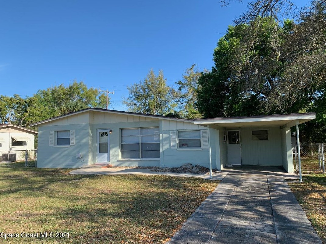 1620 Shelley Pl, Titusville, FL 32780