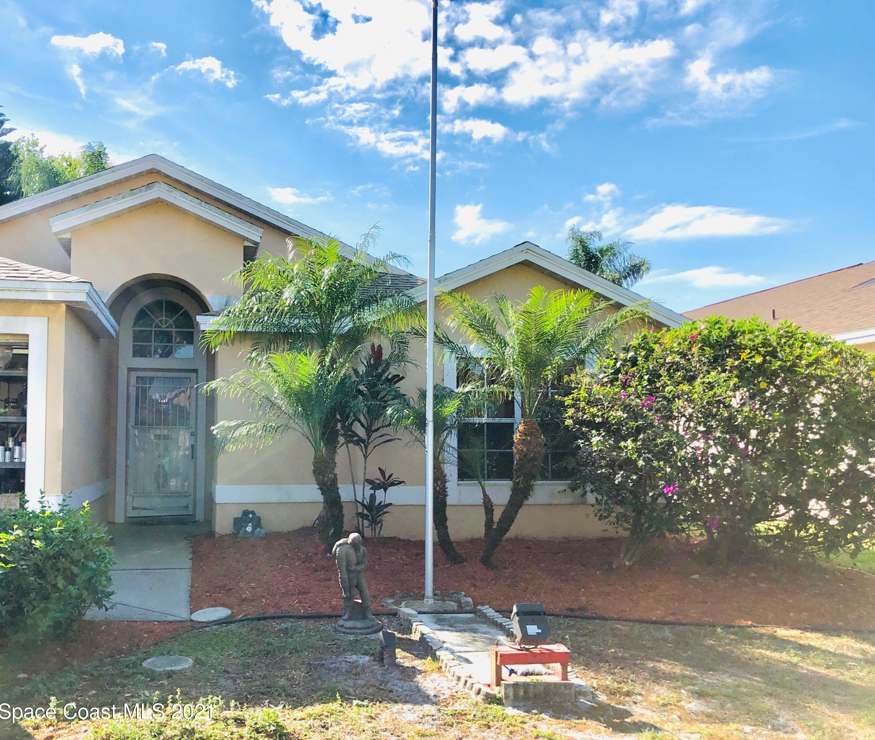6981 Hammock Trace Dr, Melbourne, FL 32940-7972