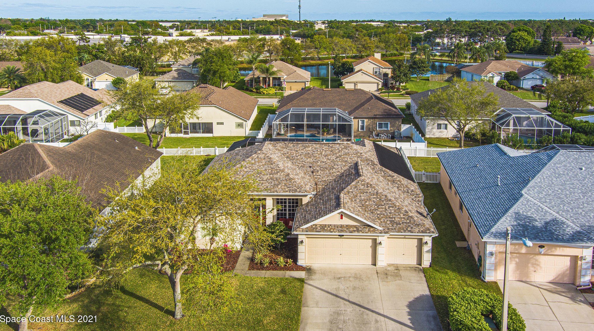 4163 Chelan Dr, Melbourne, FL 32934-8702