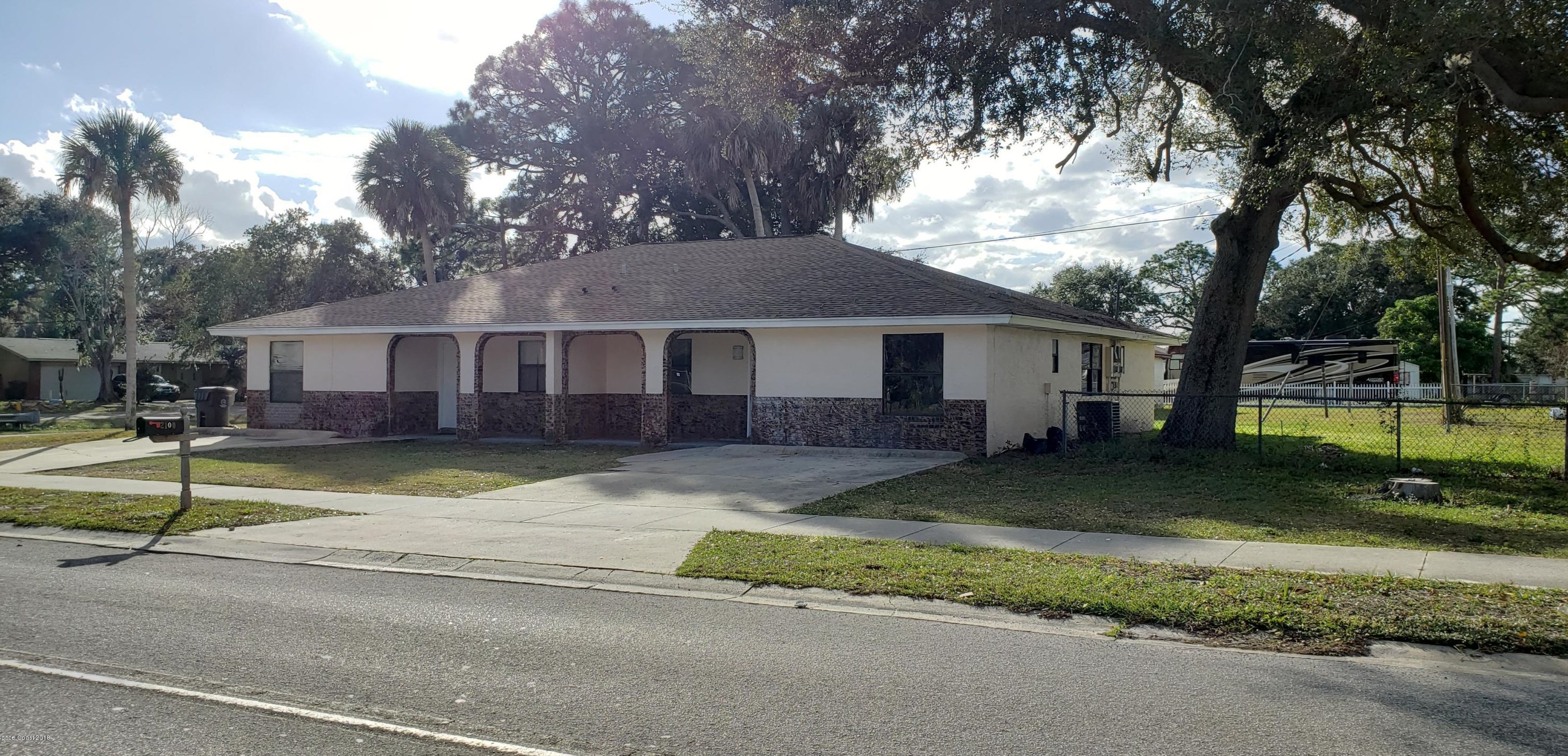 2100 S Deleon Ave, Titusville, FL 32780