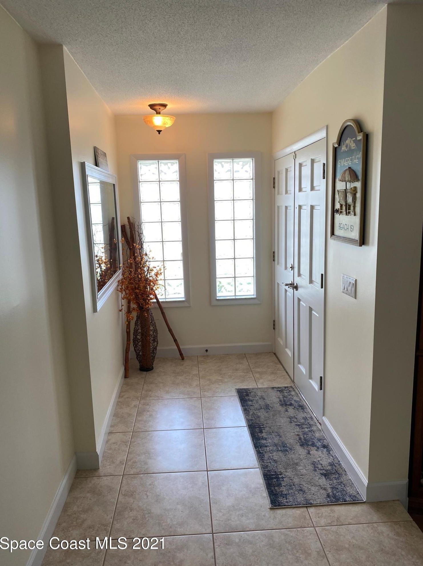 445 Hamlin Ave, Melbourne, FL 32937-3142