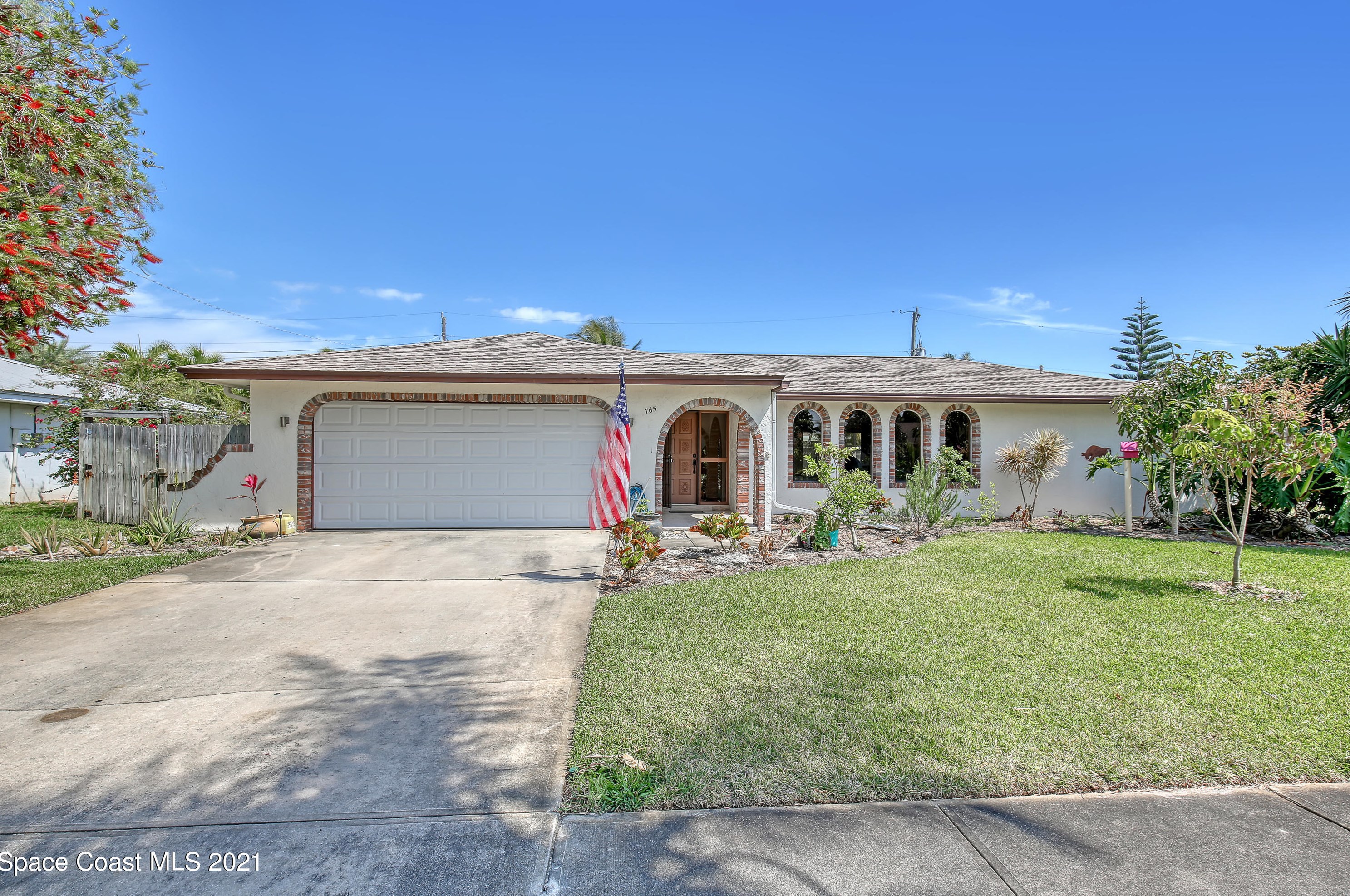 765 Richard St, Melbourne, FL 32937-2536