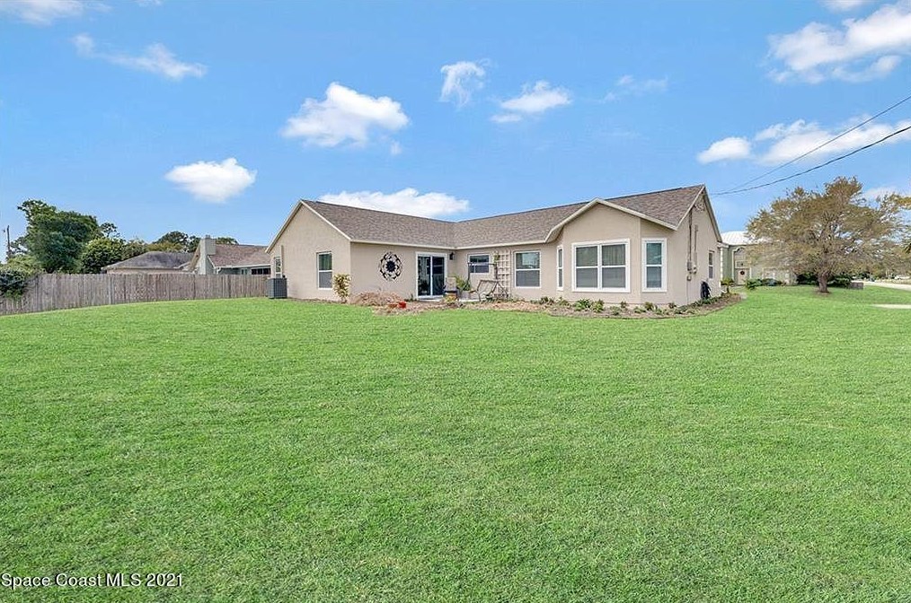 1683 Dallam Ave, Melbourne, FL 32907-8602