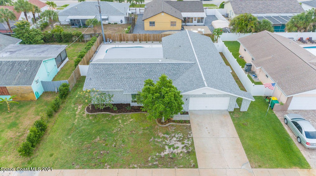 1750 Porpoise St, Merritt Island FL  32952-5640 exterior