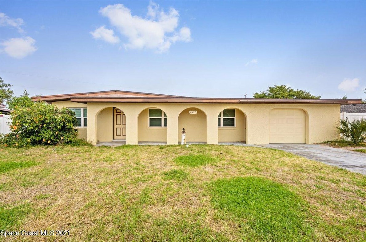 1540 Dorsal St, Merritt Island, FL 32952-5726