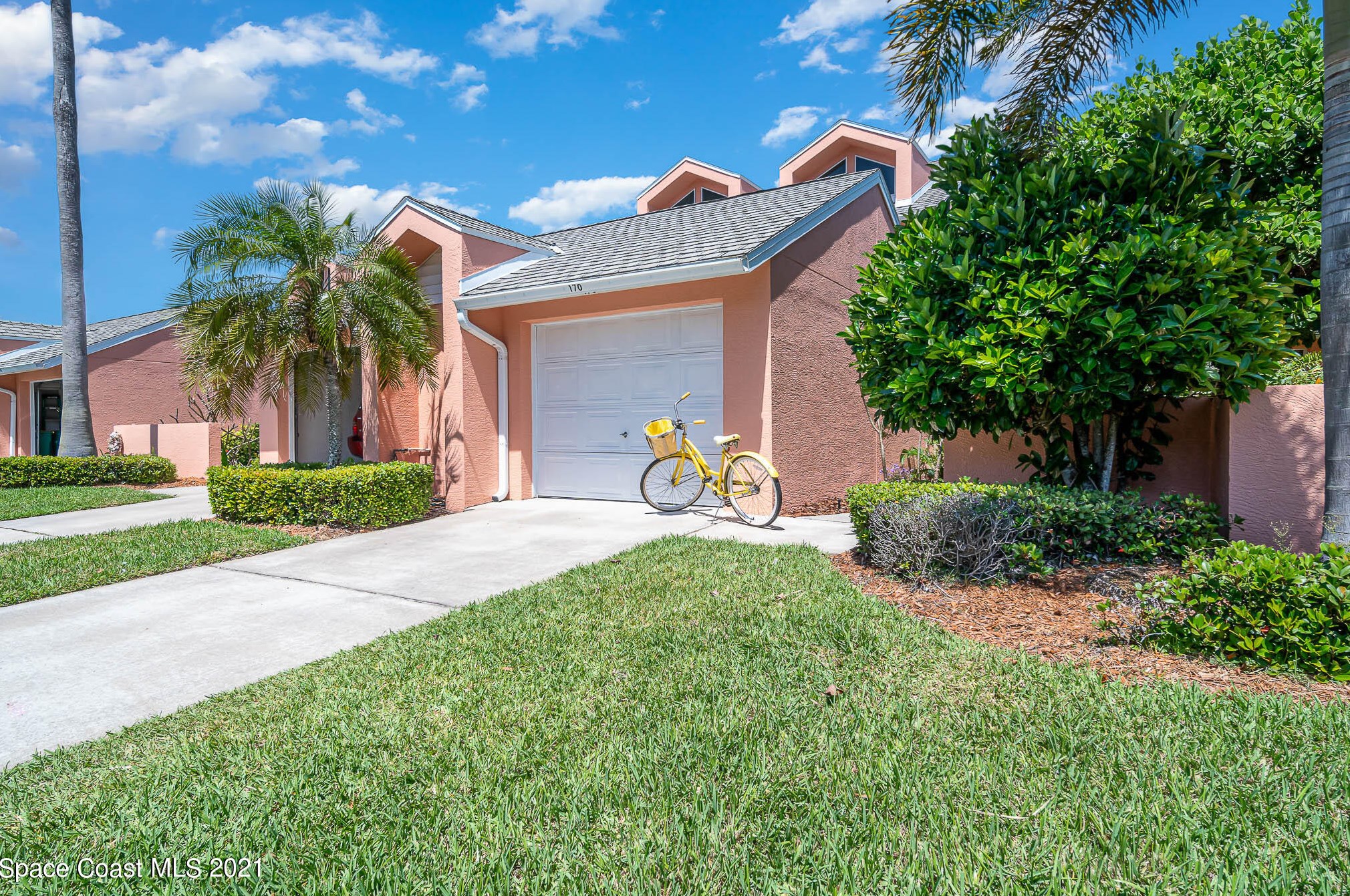 170 Casseekee Trl, Melbourne, FL 32951-3362
