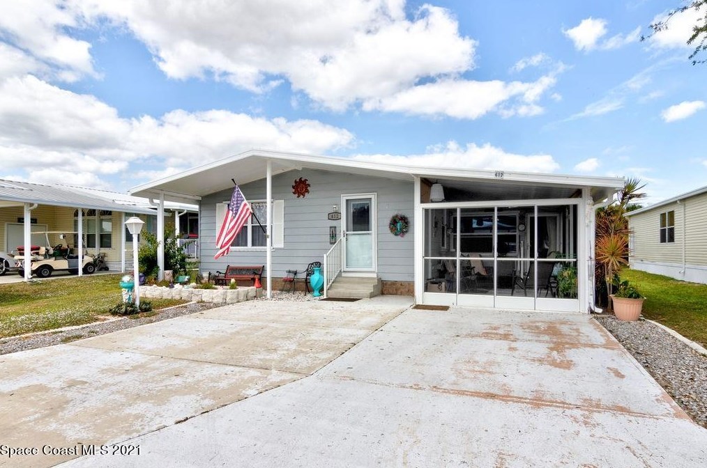 412 Macadamia Dr, Sebastian, FL 32976