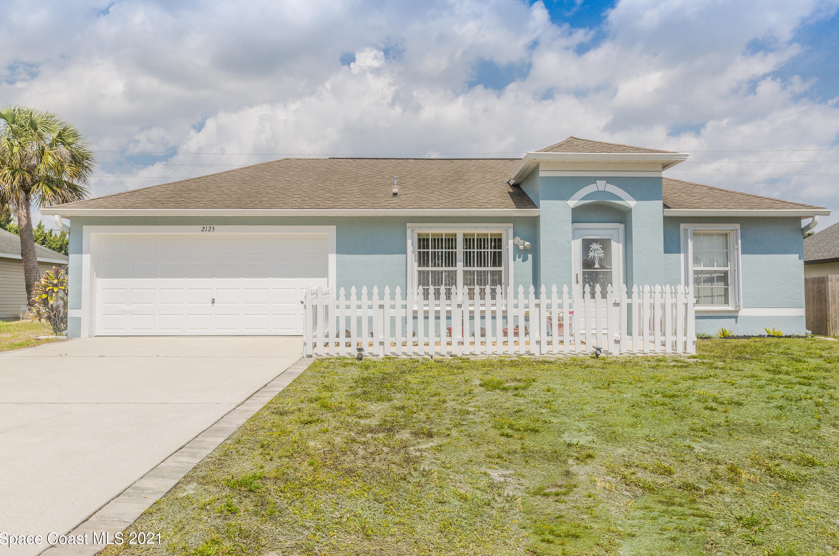 2125 Granville St, Melbourne, FL 32907-2602