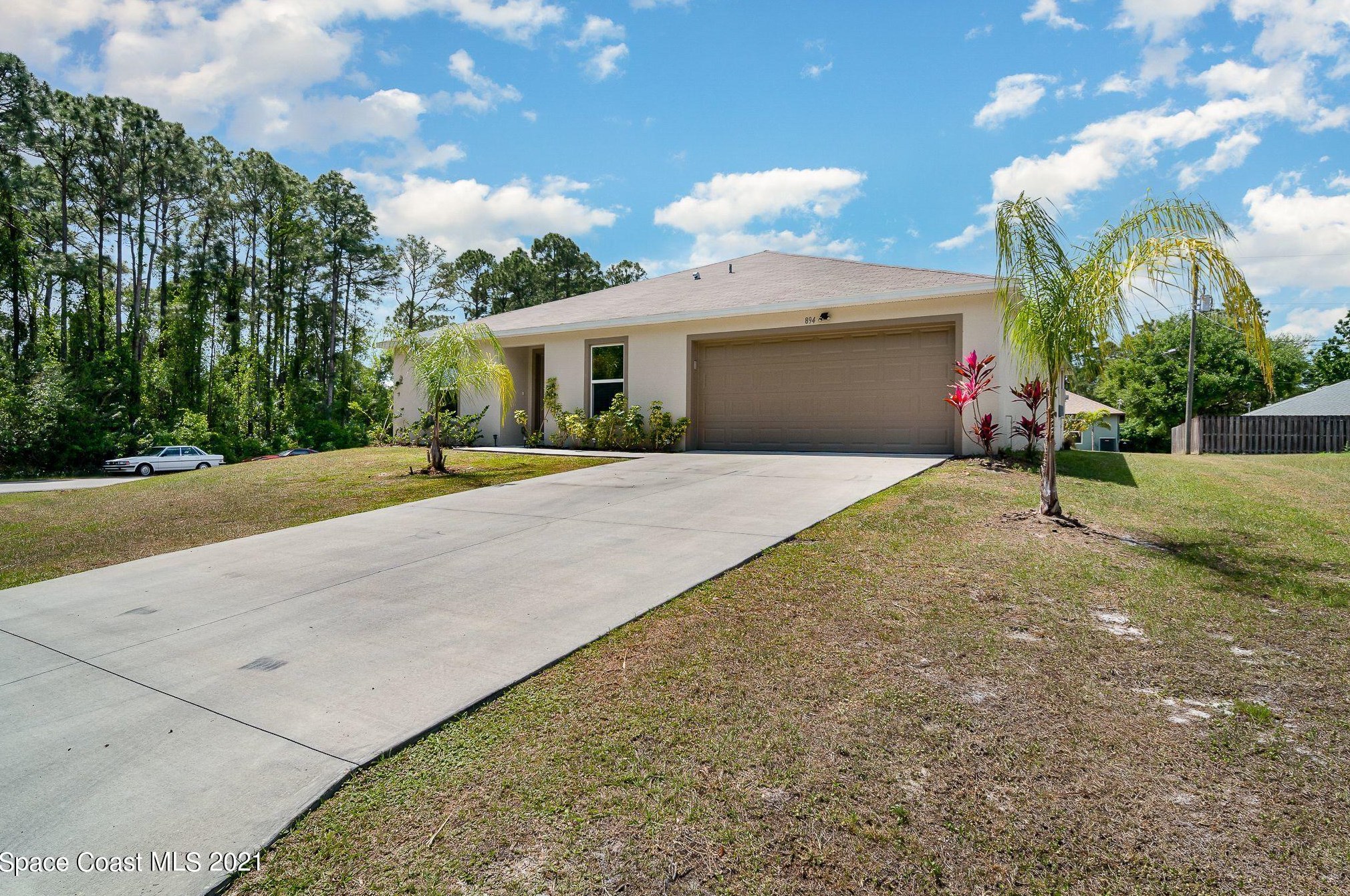 894 Carnation Ave, Melbourne, FL 32909-4485