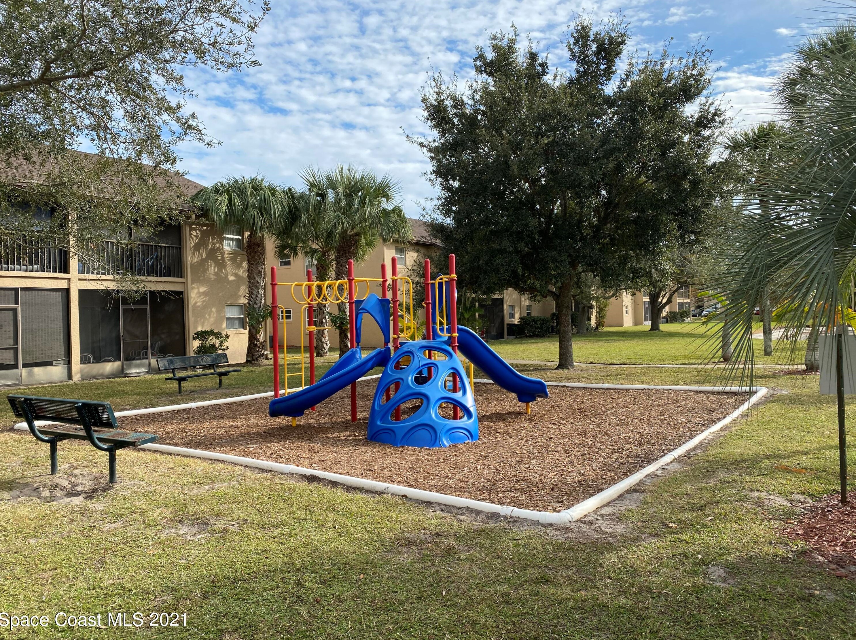 275 Spring Dr #3, Merritt Island, FL 32953