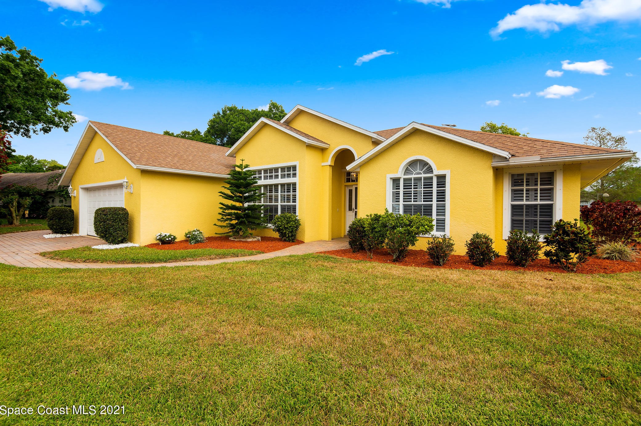 530 Willowgreen Ln, Titusville, FL 32780