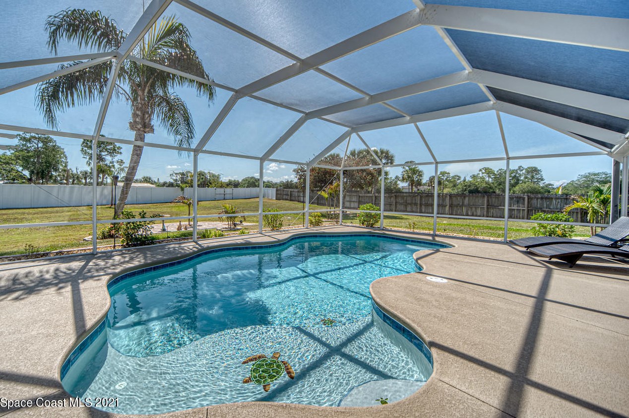 705 Heaton Ave, Melbourne, FL 32907-7784