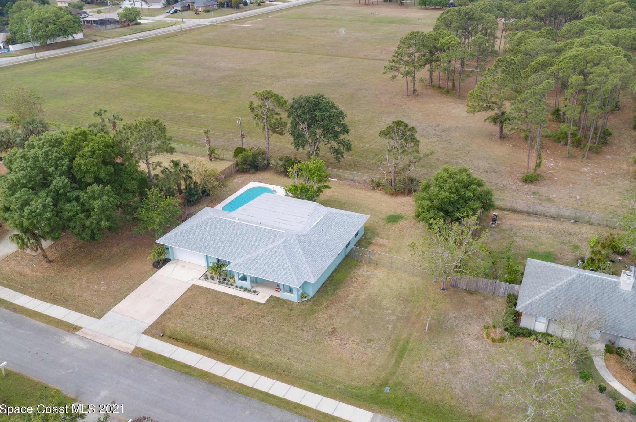 1080 Pembroke Ave, Melbourne, FL 32907-1309