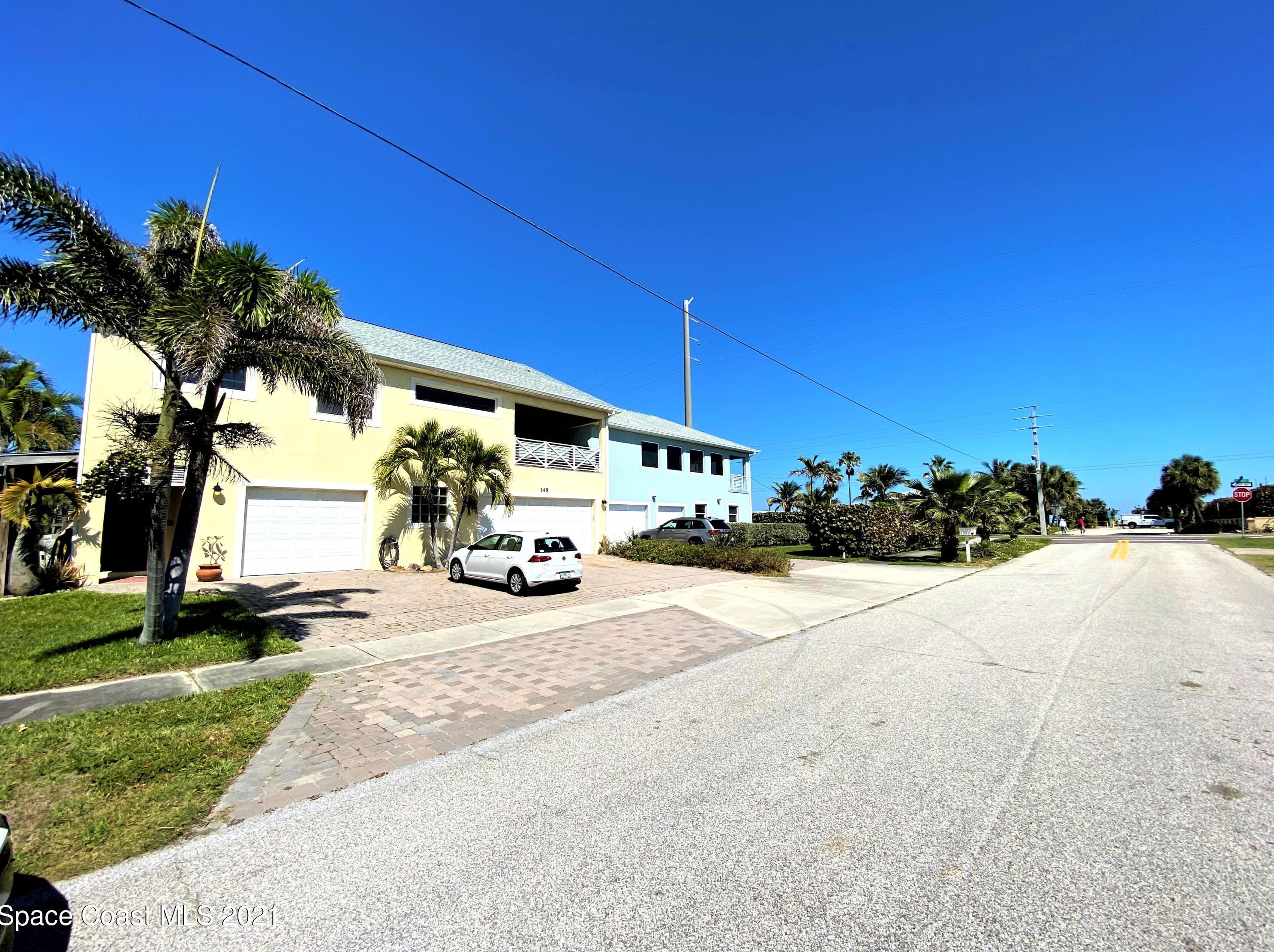 149 S 14th St, Cocoa Beach, FL 32931
