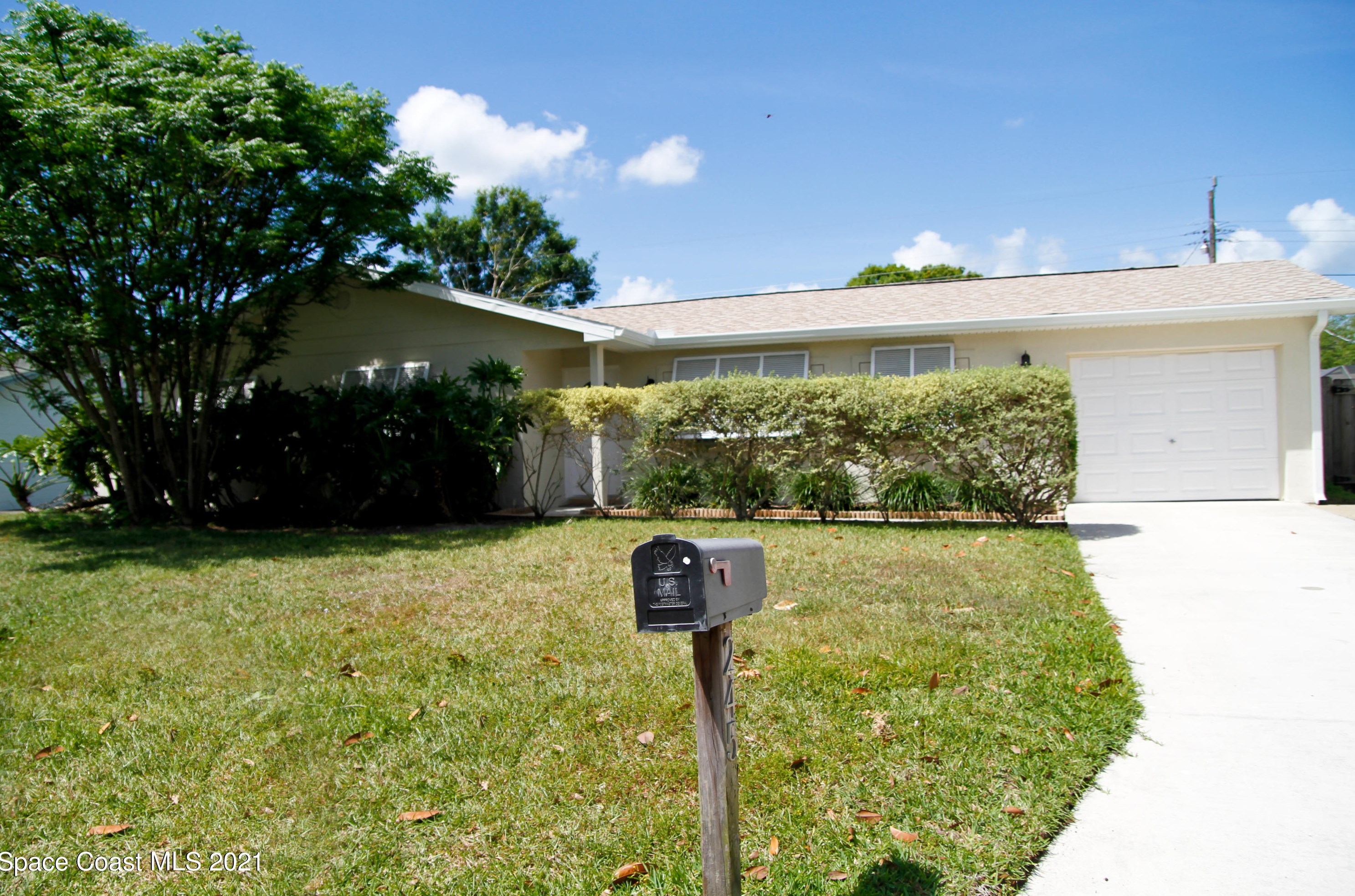 245 Monaco Rd, Melbourne, FL 32904