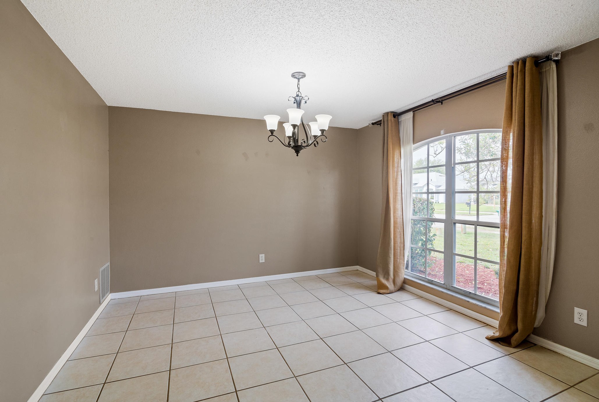 6163 Kari Dr, Melbourne, FL 32940-7063