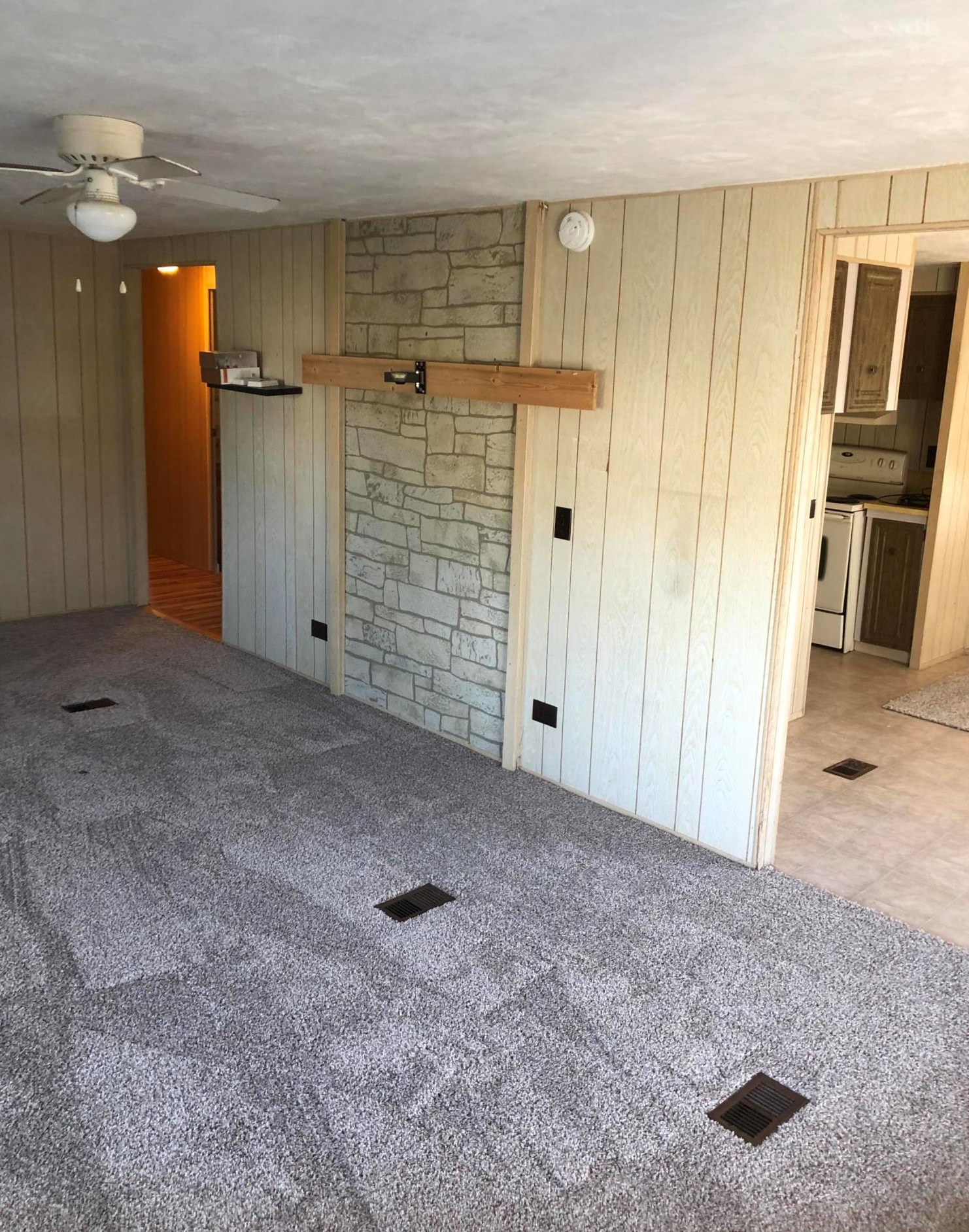 401 Hawk Dr, Sebastian, FL 32976