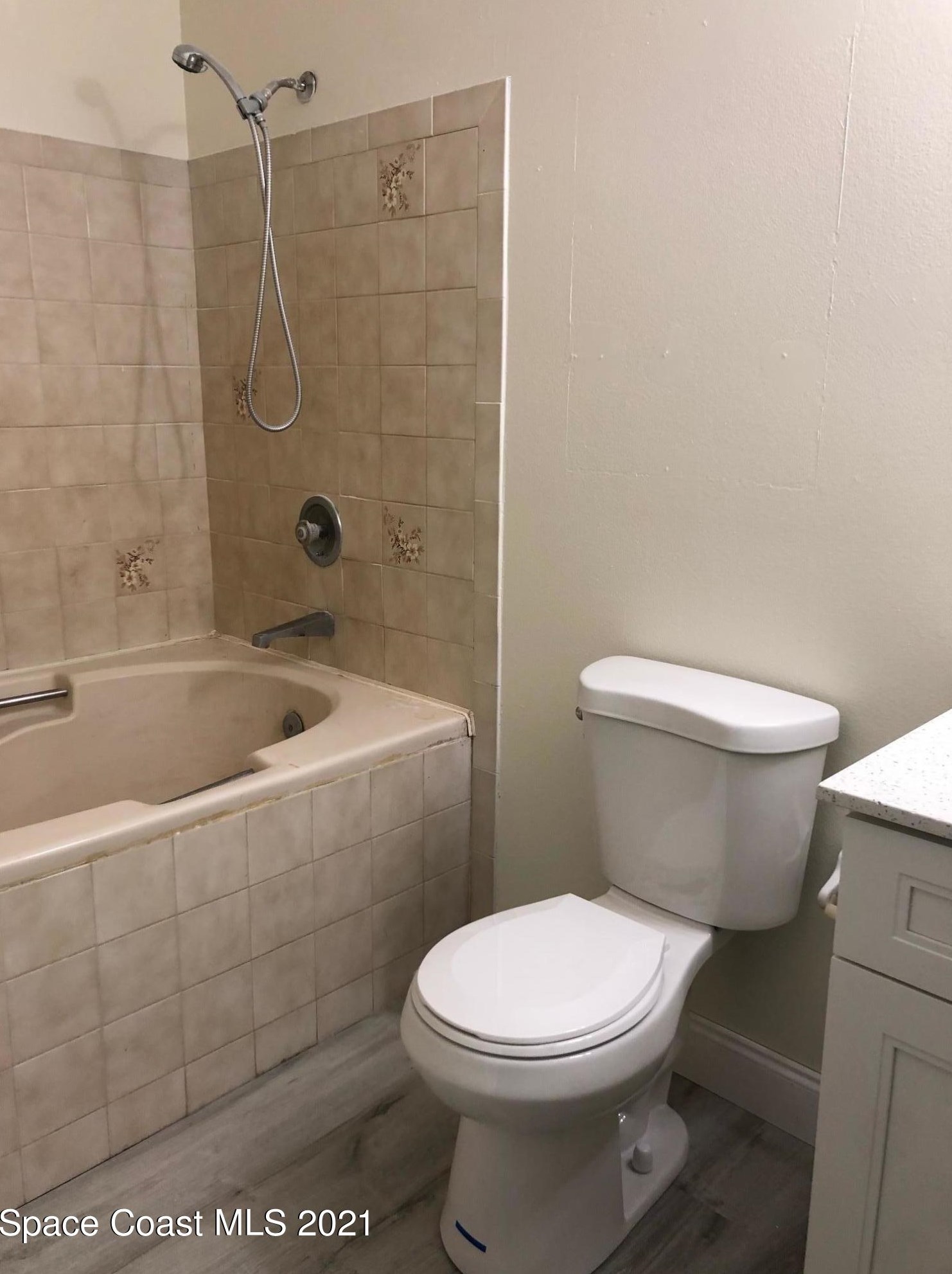 414 Aviation Ave, Melbourne FL  32907-1930 exterior