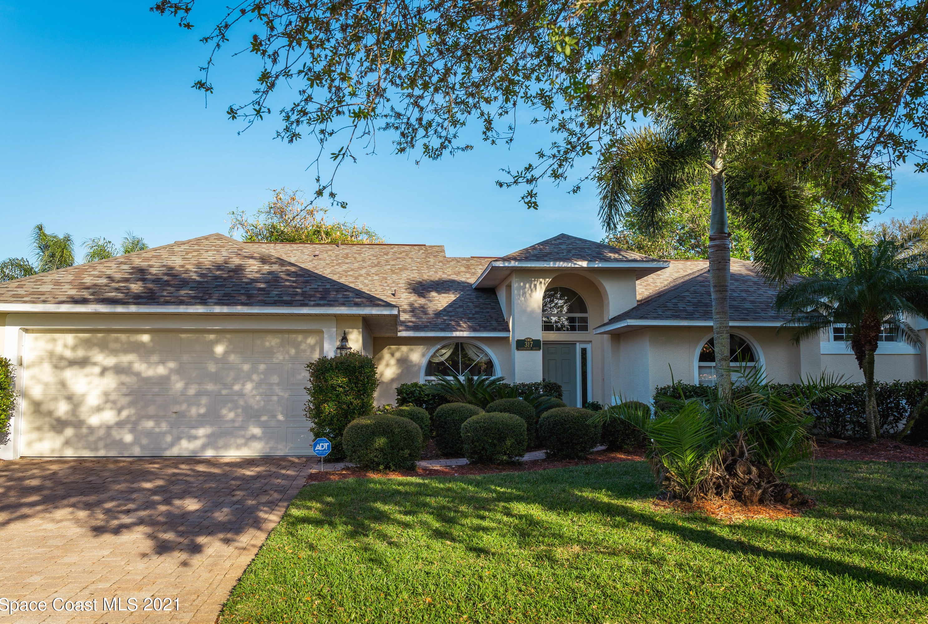 317 Sandhurst Dr, Melbourne, FL 32940-2159