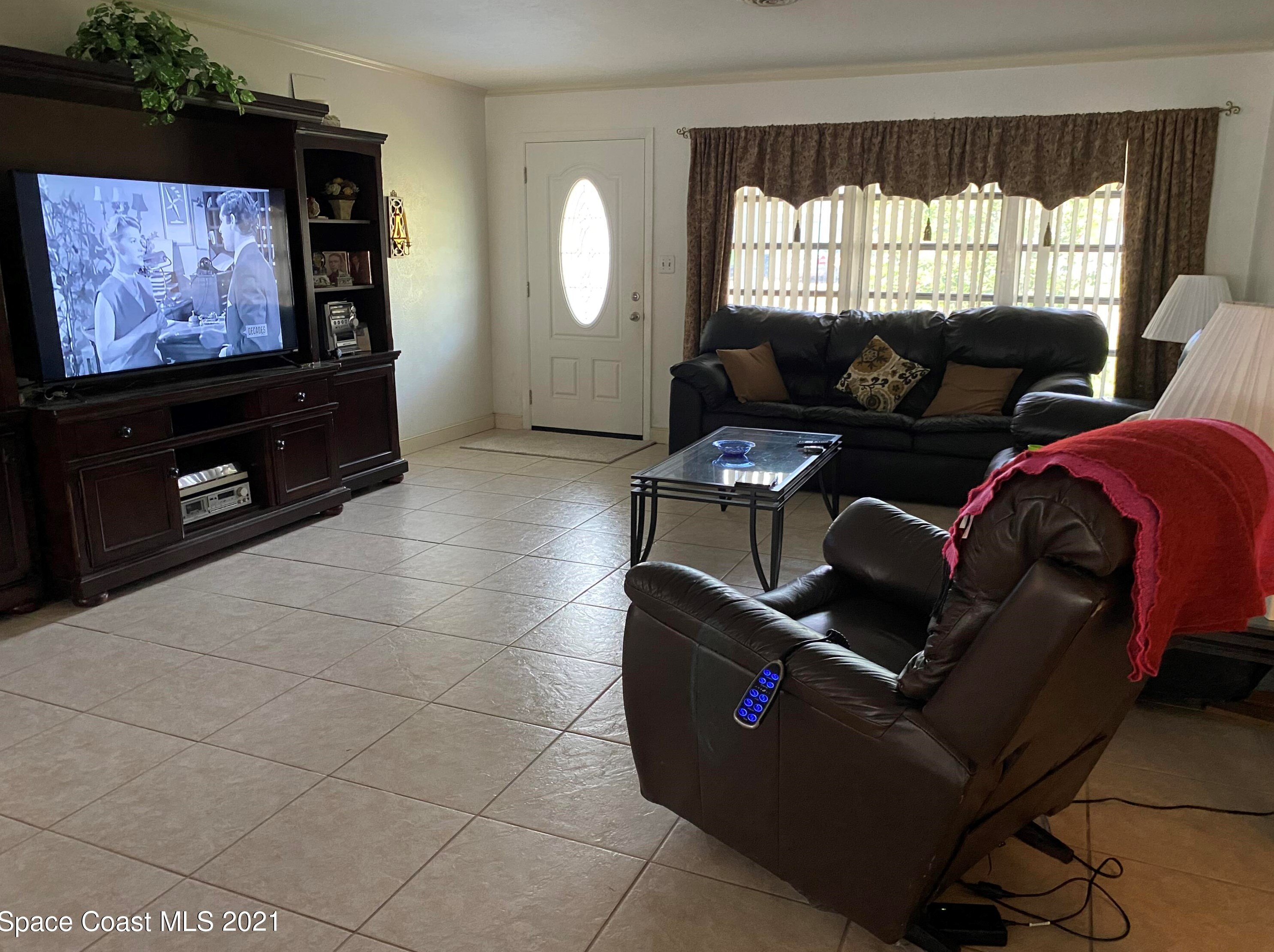 279 Ellwood Ave, Melbourne, FL 32937