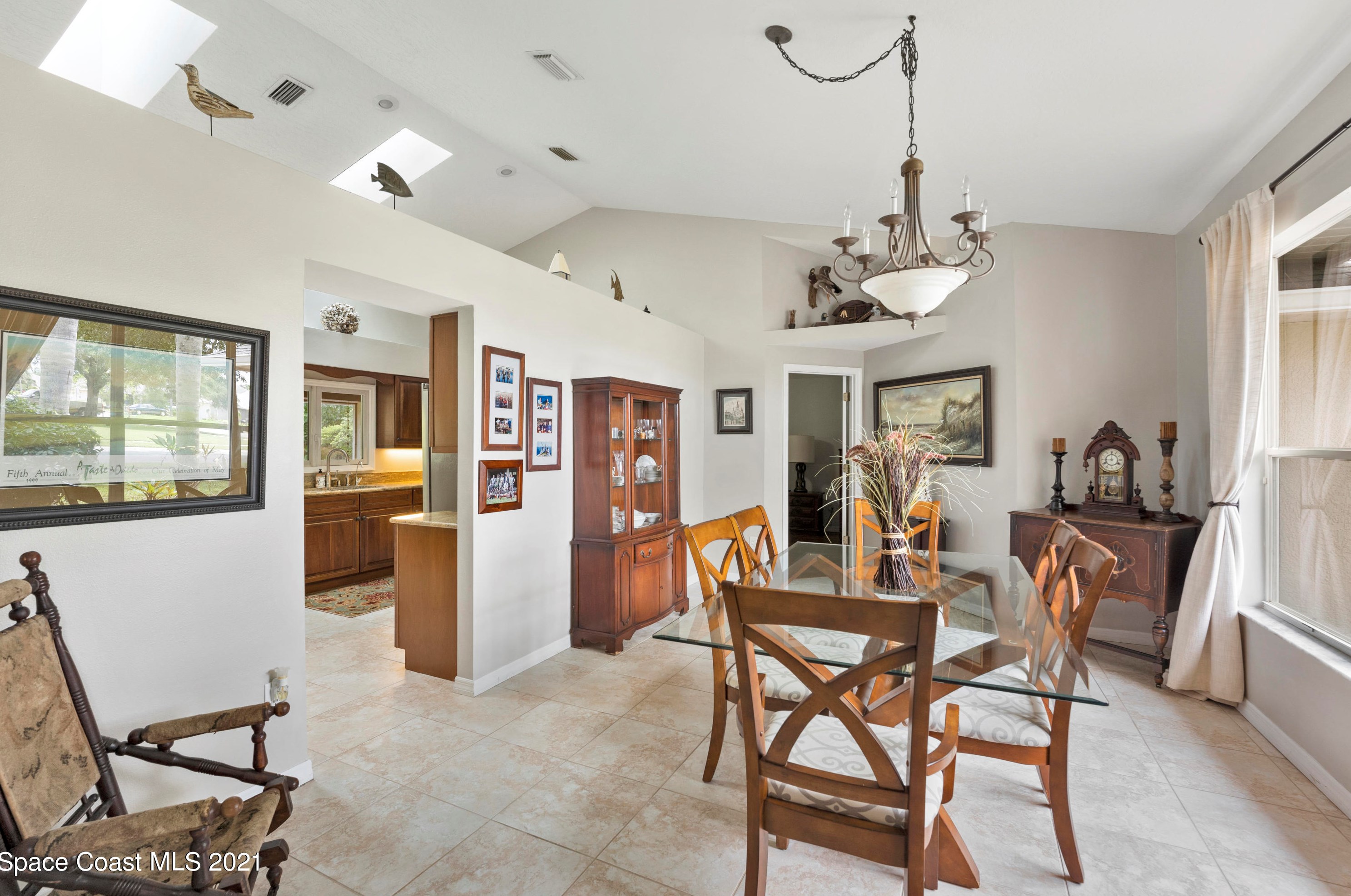 238 Lake Shore Dr, Merritt Island, FL 32953