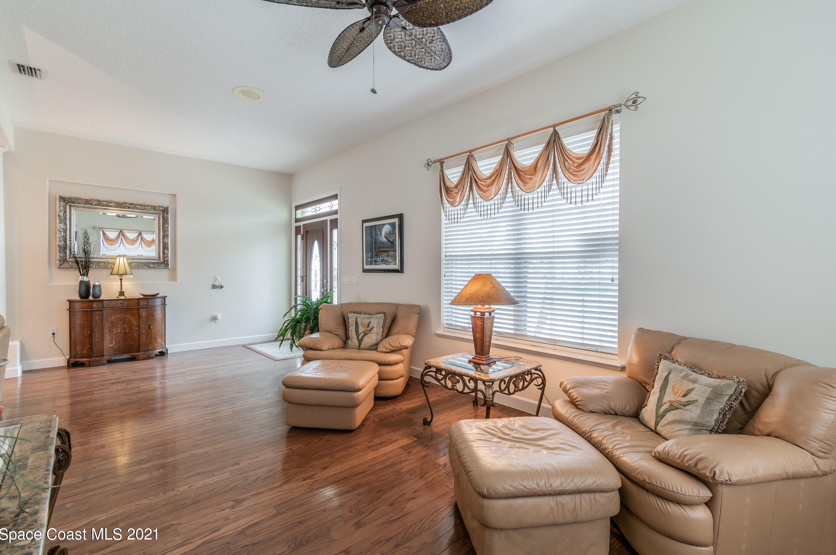421 6th Ave, Melbourne FL  32903-4302 exterior