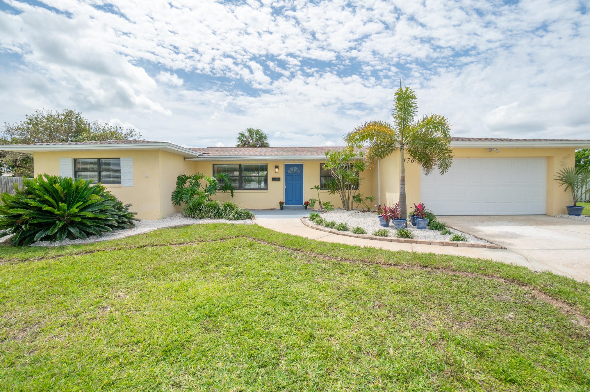 476 Royal Palm Ct, Melbourne, FL 32937-3251