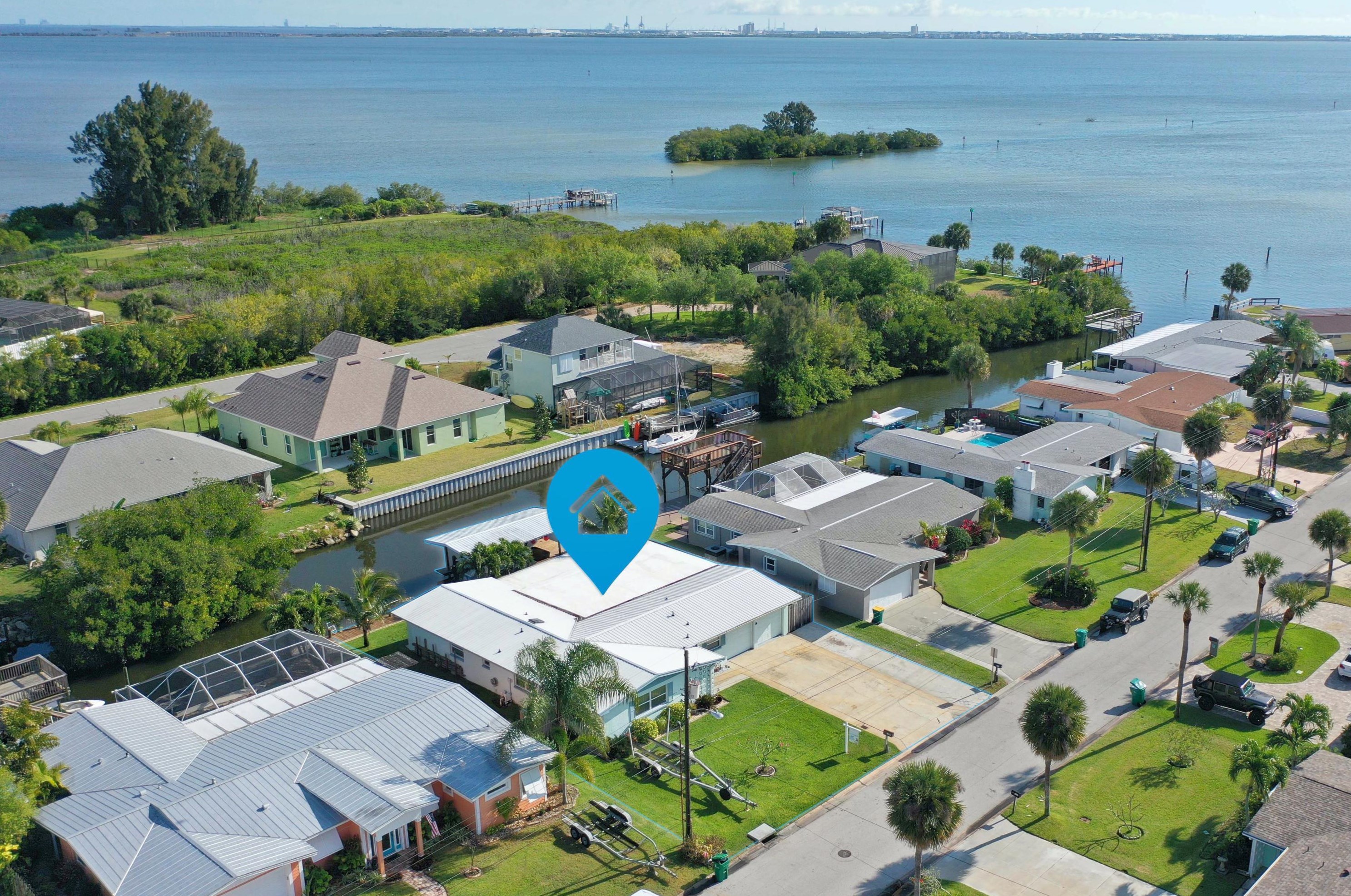 1680 Richardson Rd, Merritt Island, FL 32952-5925