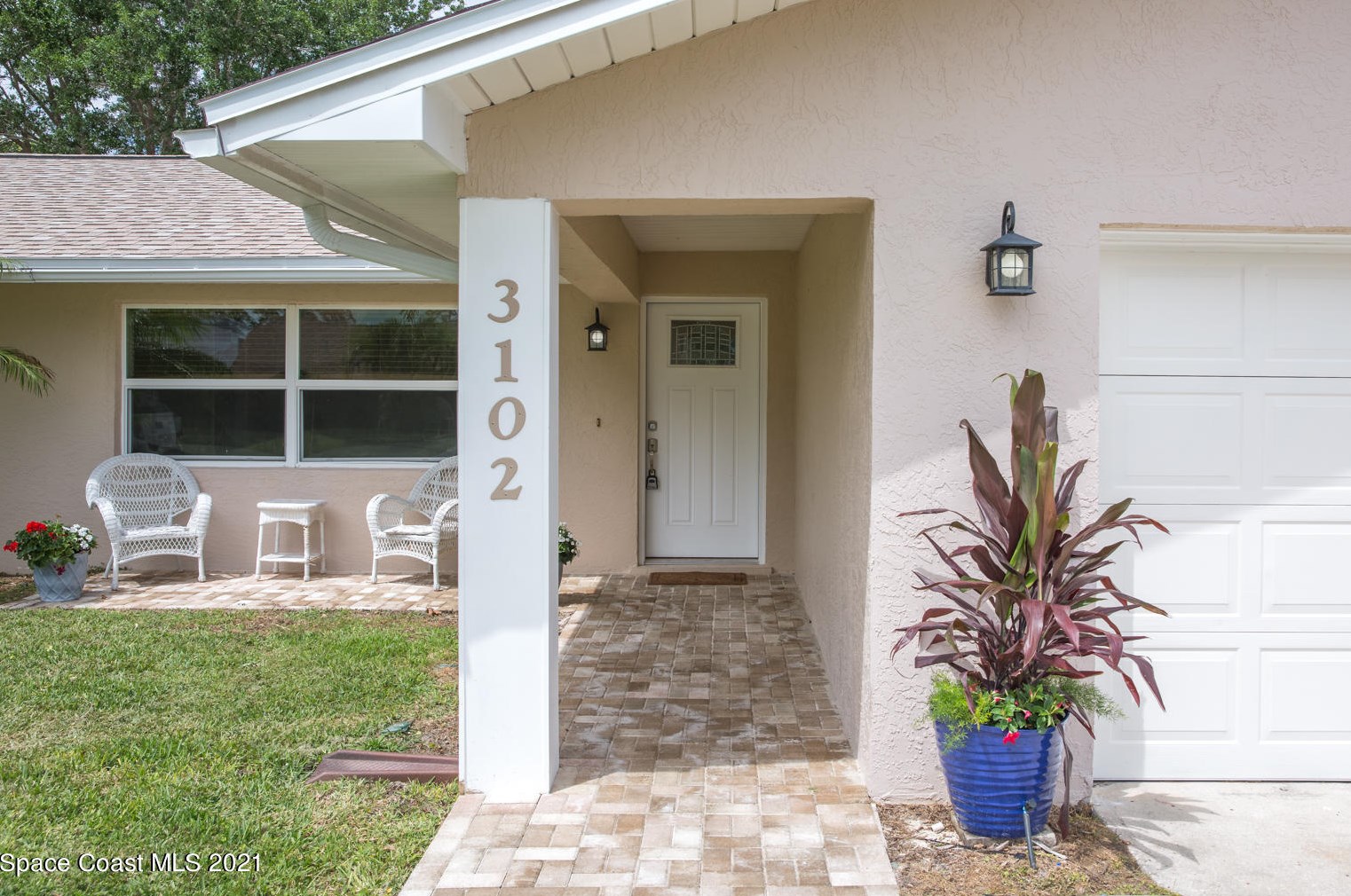 3102 Village Park Dr, Melbourne, FL 32934-8296