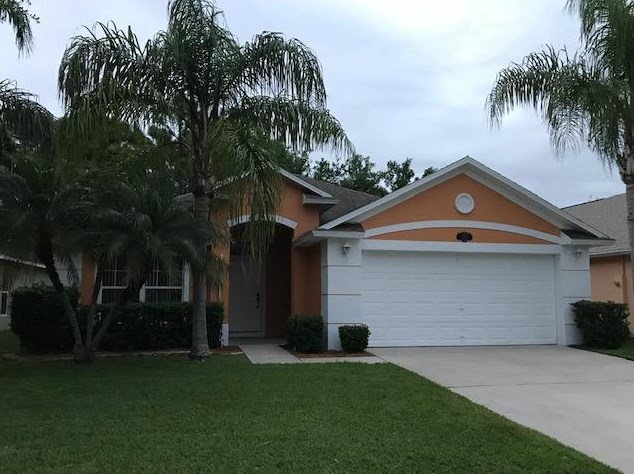 2282 Glasbern Cir, Melbourne, FL 32904-8067