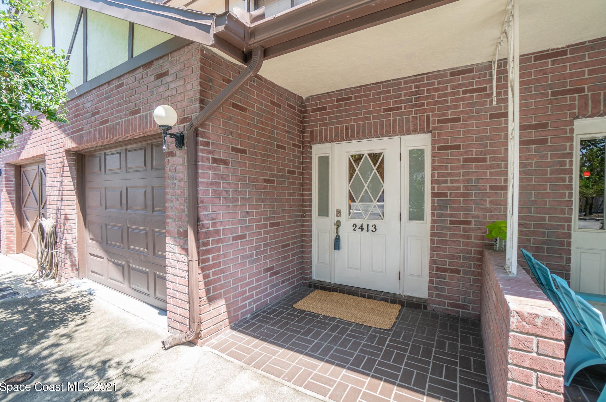 2413 Carriage Ct, Melbourne, FL 32903-2448