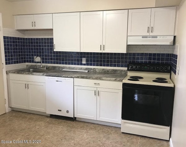2360 N Tropical Trl, Merritt Island, FL 32953