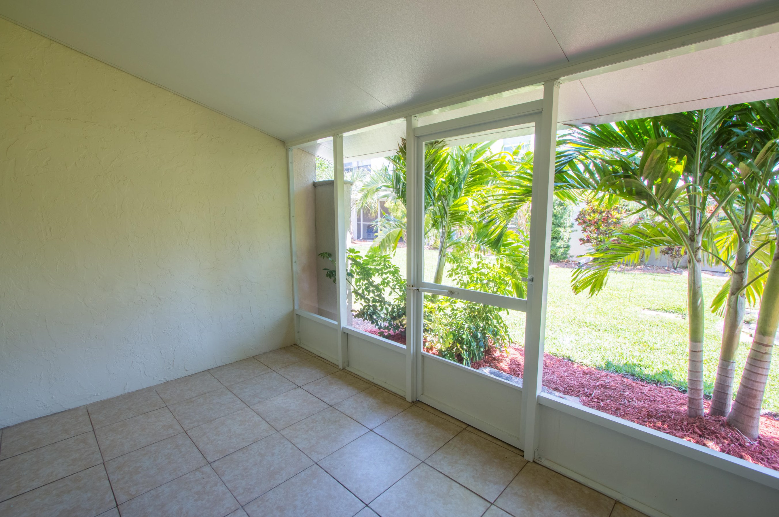 184 Palmetto Ave, Melbourne, FL 32903-2939