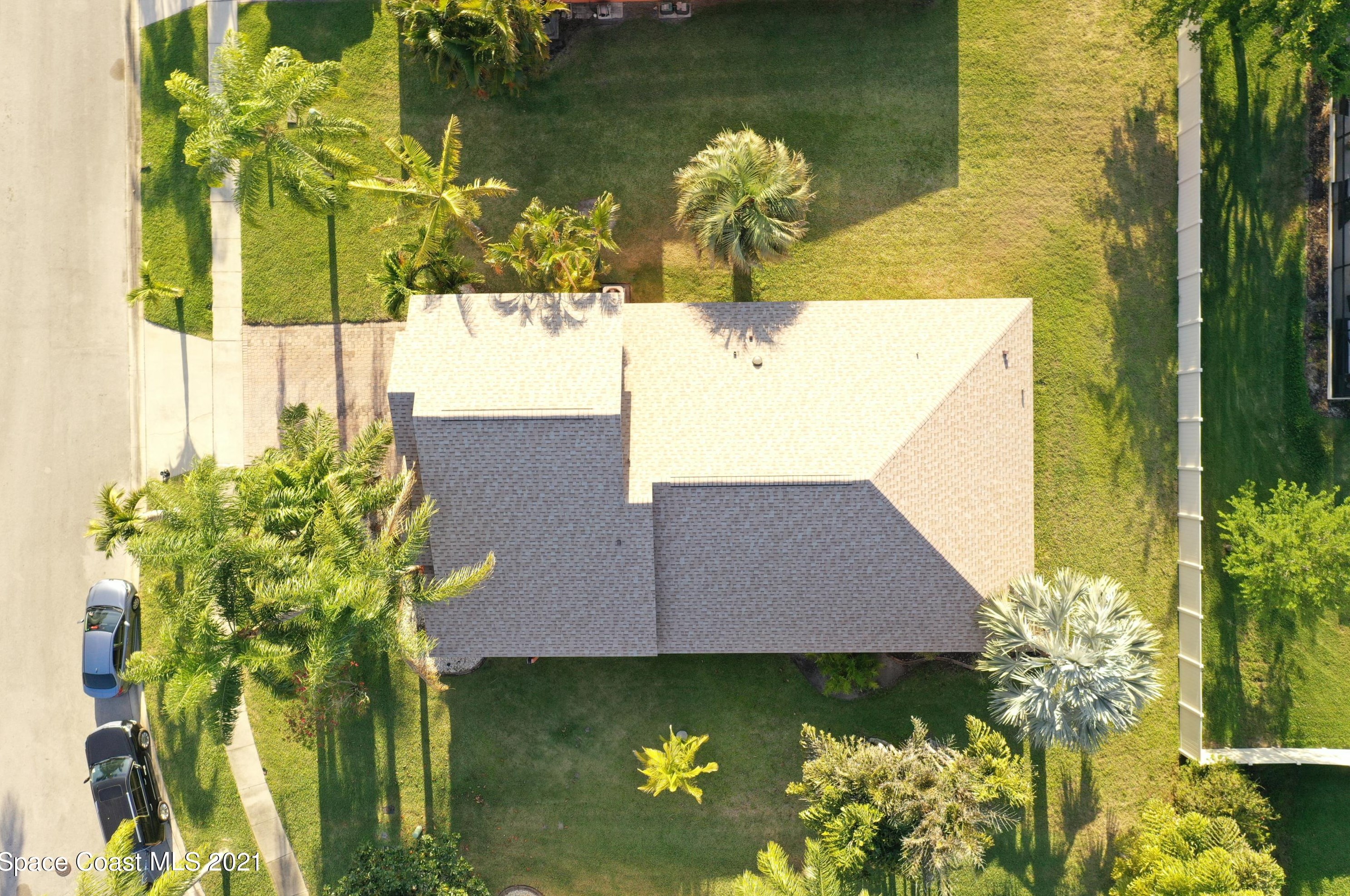 712 Killarney Ct, Merritt Island, FL 32953-8064