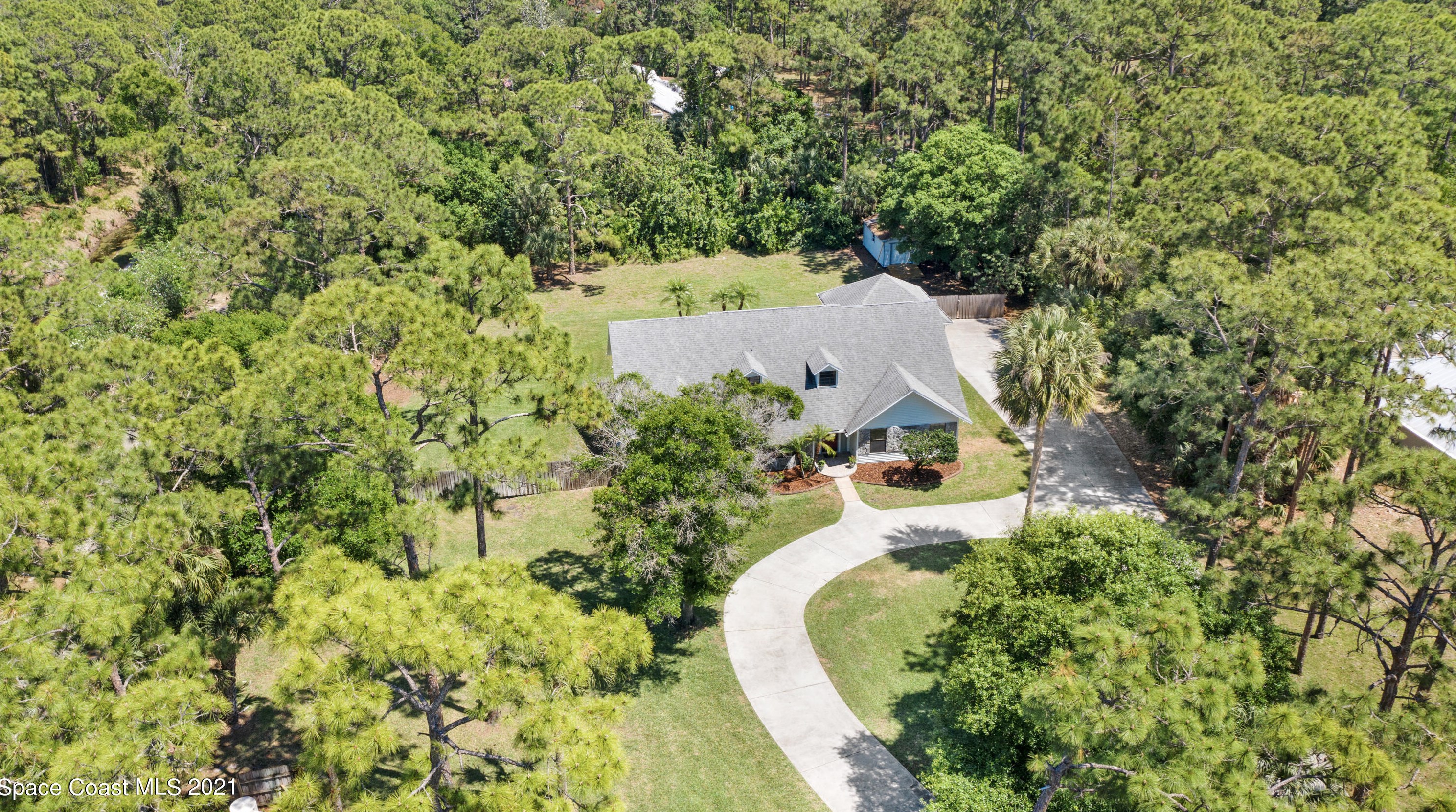 1691 Willard Rd, Melbourne, FL 32907-6320