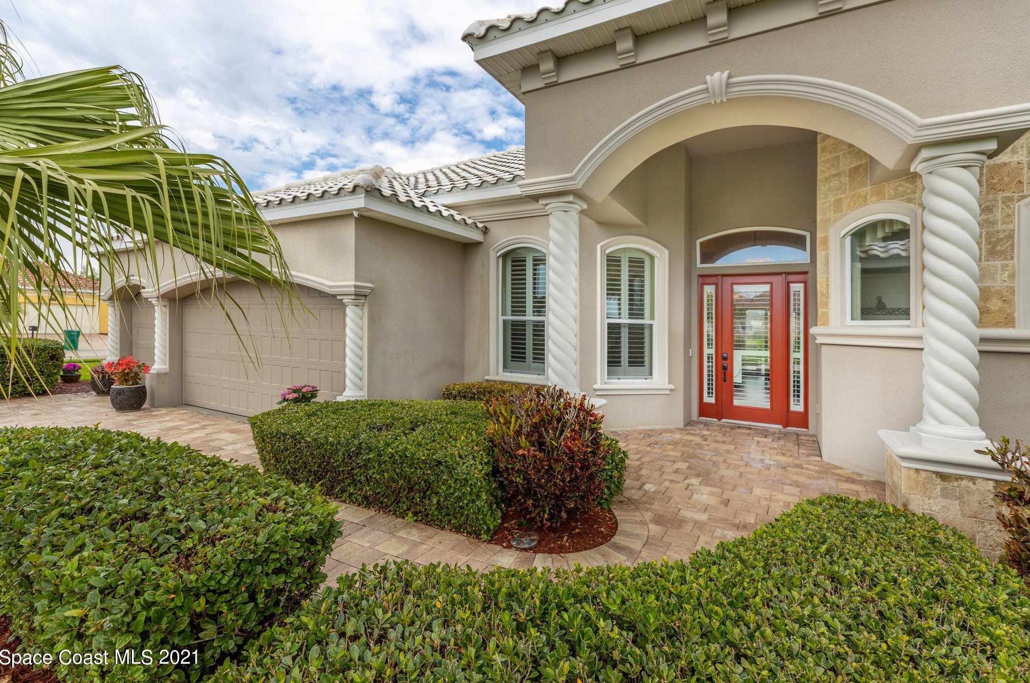 3010 Levanto Dr, Melbourne, FL 32940-8627