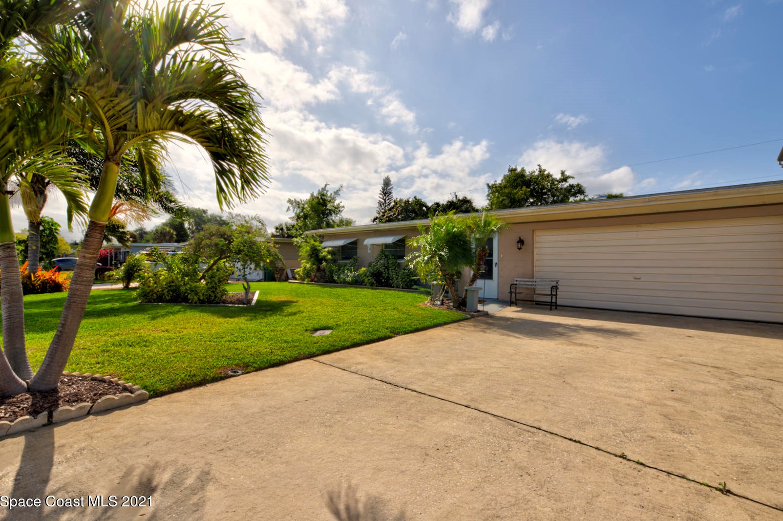 265 Juniper Ave, Merritt Island, FL 32953