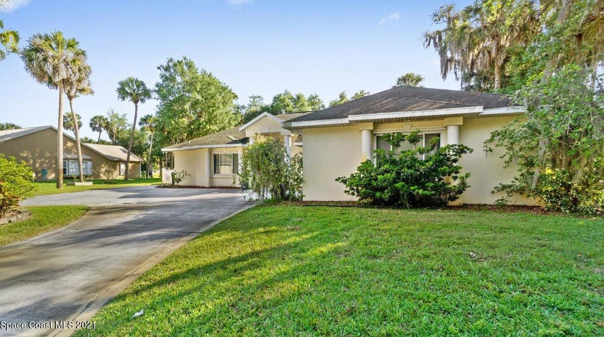 739 Seymour Rd, Melbourne, FL 32905-5044