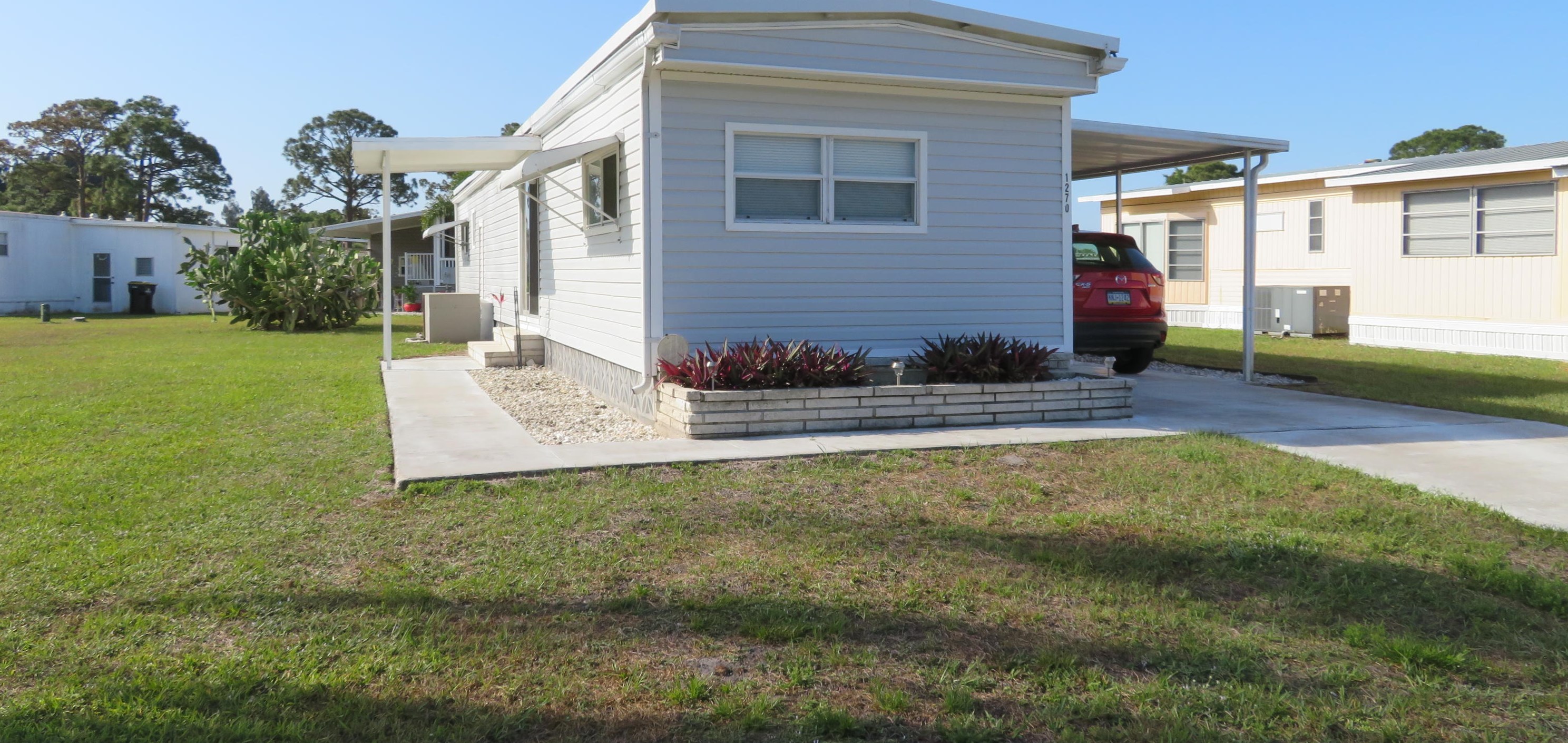 1270 Dove Ct, Melbourne, FL 32907-2157