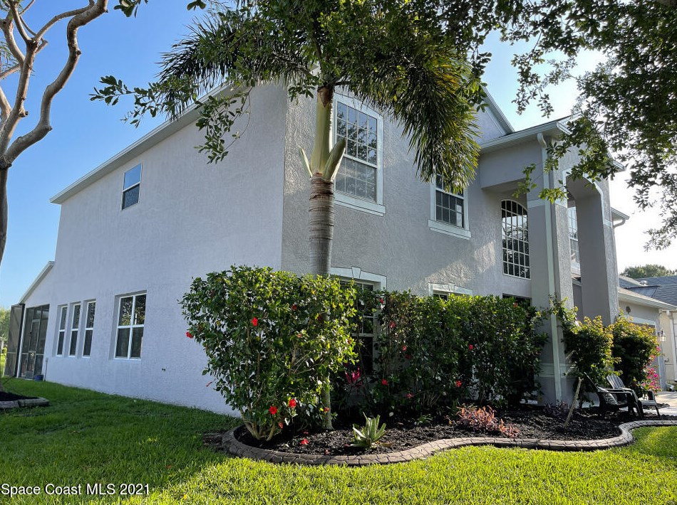 1744 Sumter Ln, Melbourne, FL 32904-8742