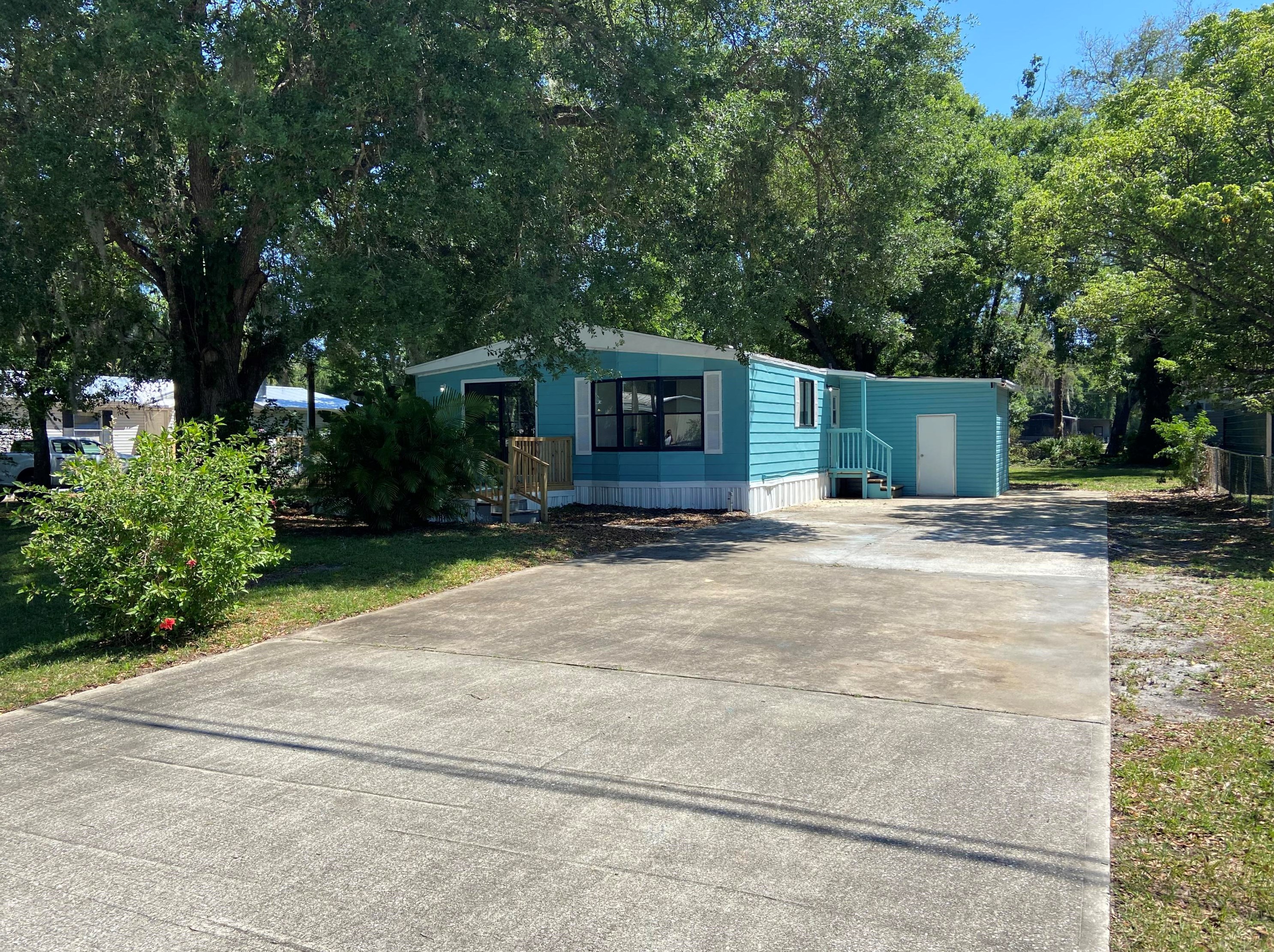 4715 Estrada Ln, Mims, FL 32754
