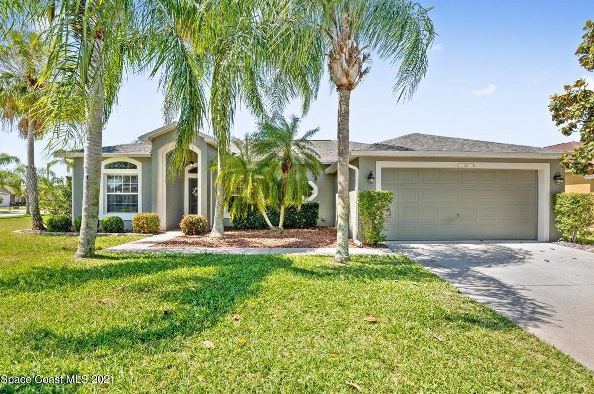 1432 Laramie Cir, Melbourne, FL 32940-6358