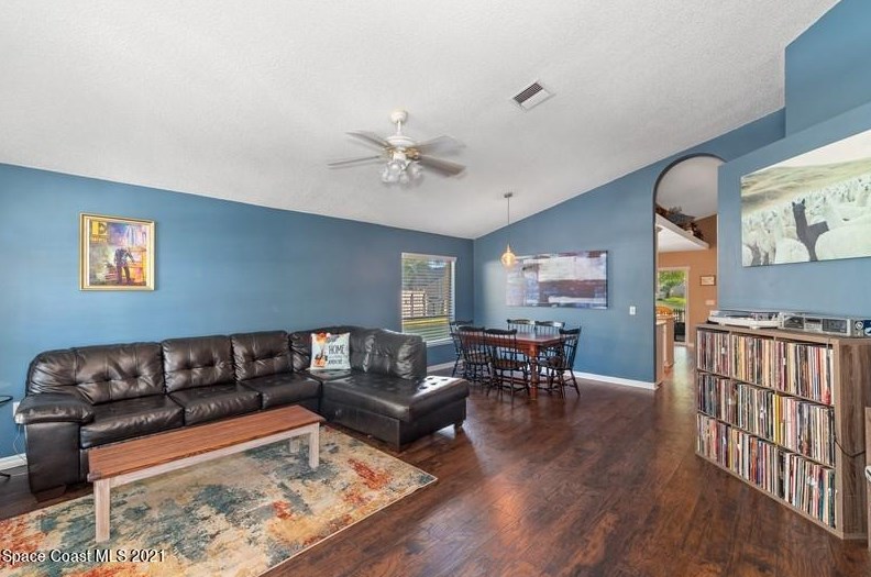 2778 Caitlin Ct, Melbourne, FL 32940-7153